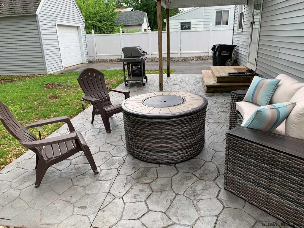 9 Wilson Av South Glens Falls Ny Property Listing From Davies