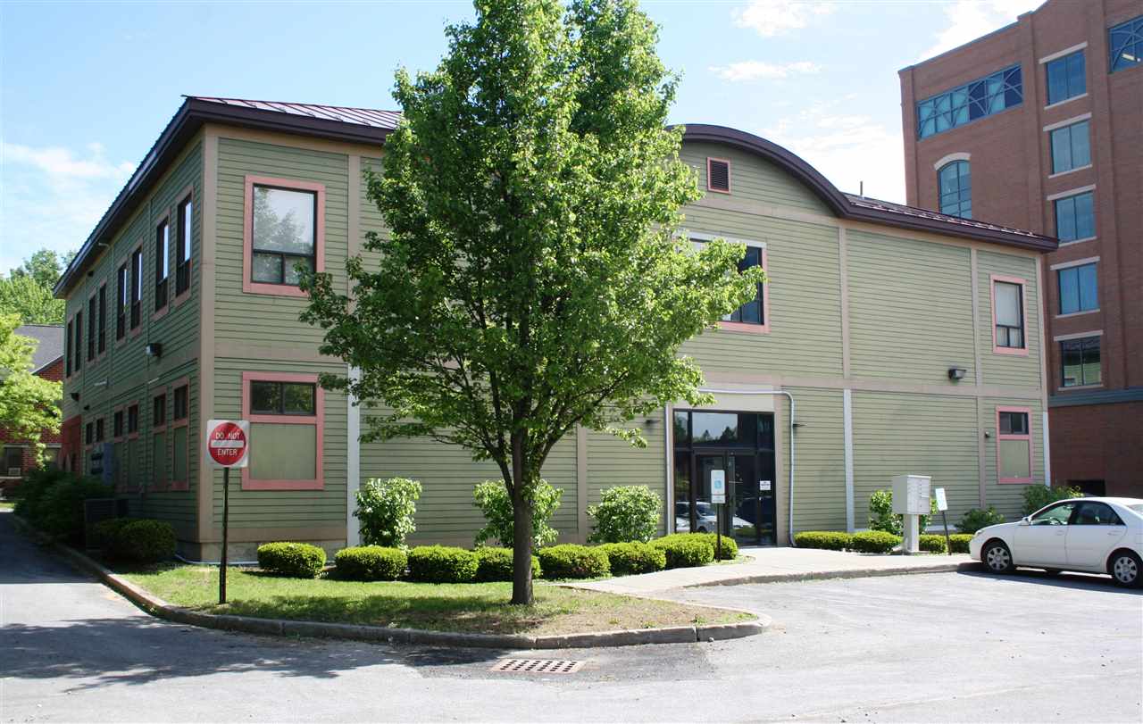 92 CONGRESS ST, Saratoga S, NY 12866