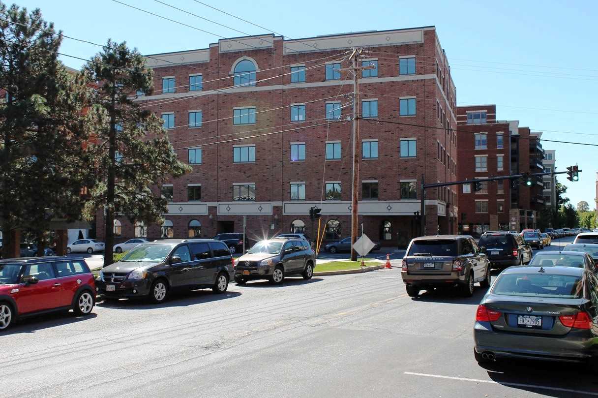 60 RAILROAD PL, Saratoga Springs, NY 12866