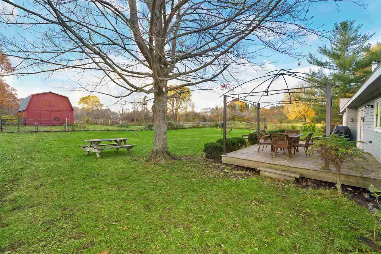 19 Diamond Rd, Ballston Lake, NY Property Listing from DaviesDavies