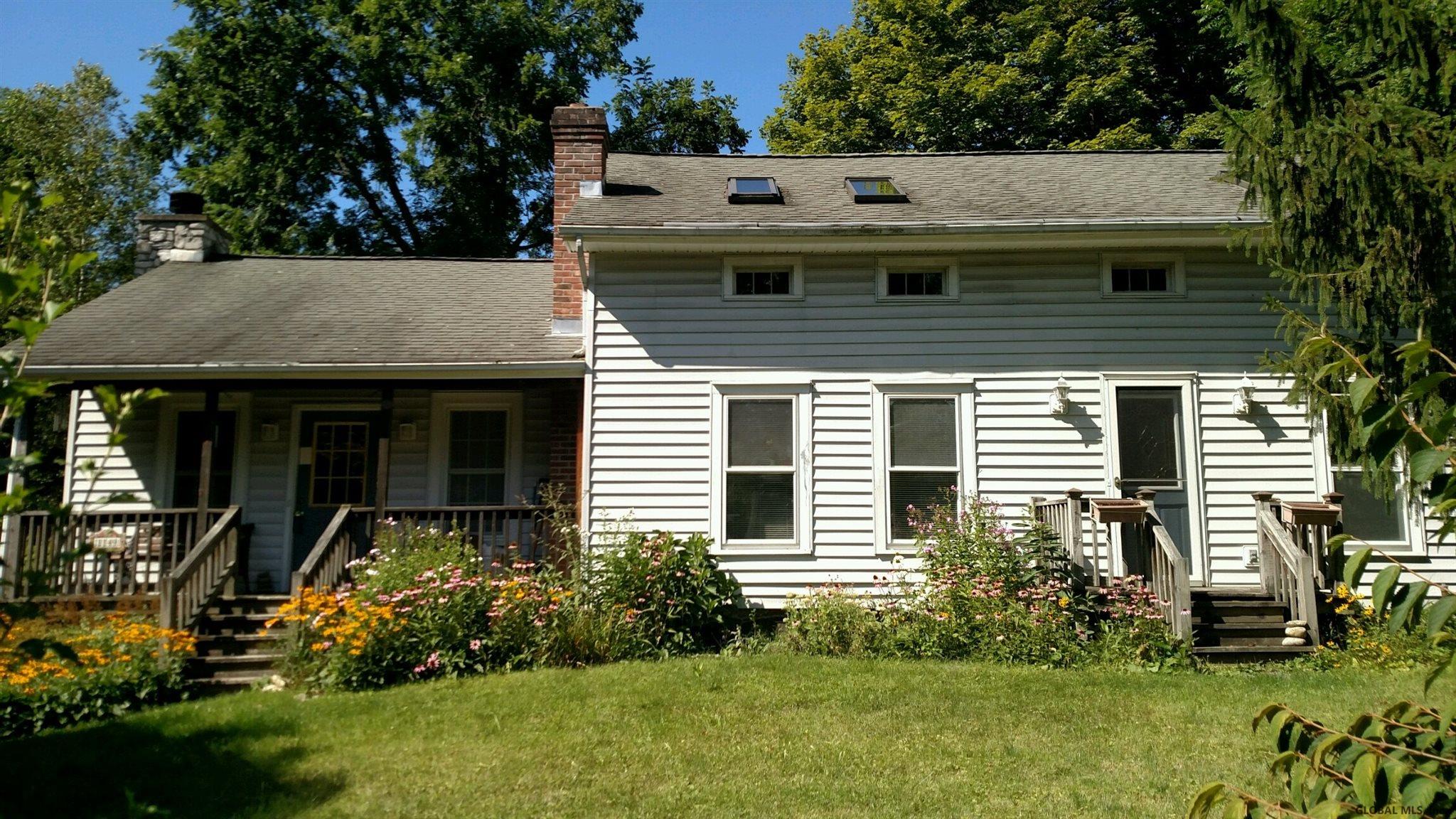 1149 Best Rd, East Greenbush, NY Property Listing from DaviesDavies