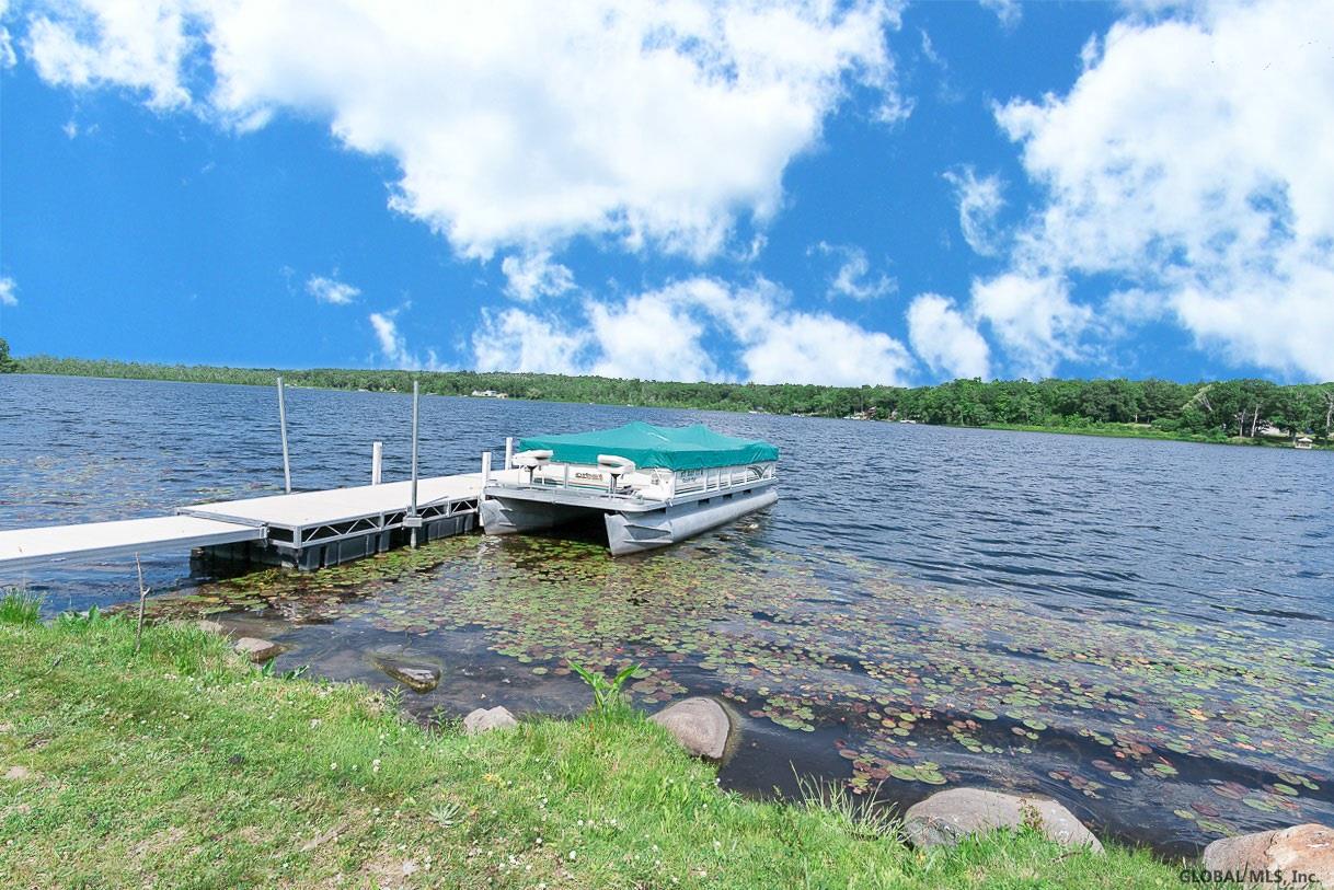 1 Manning Rd, Ballston Lake, NY Property Listing from DaviesDavies