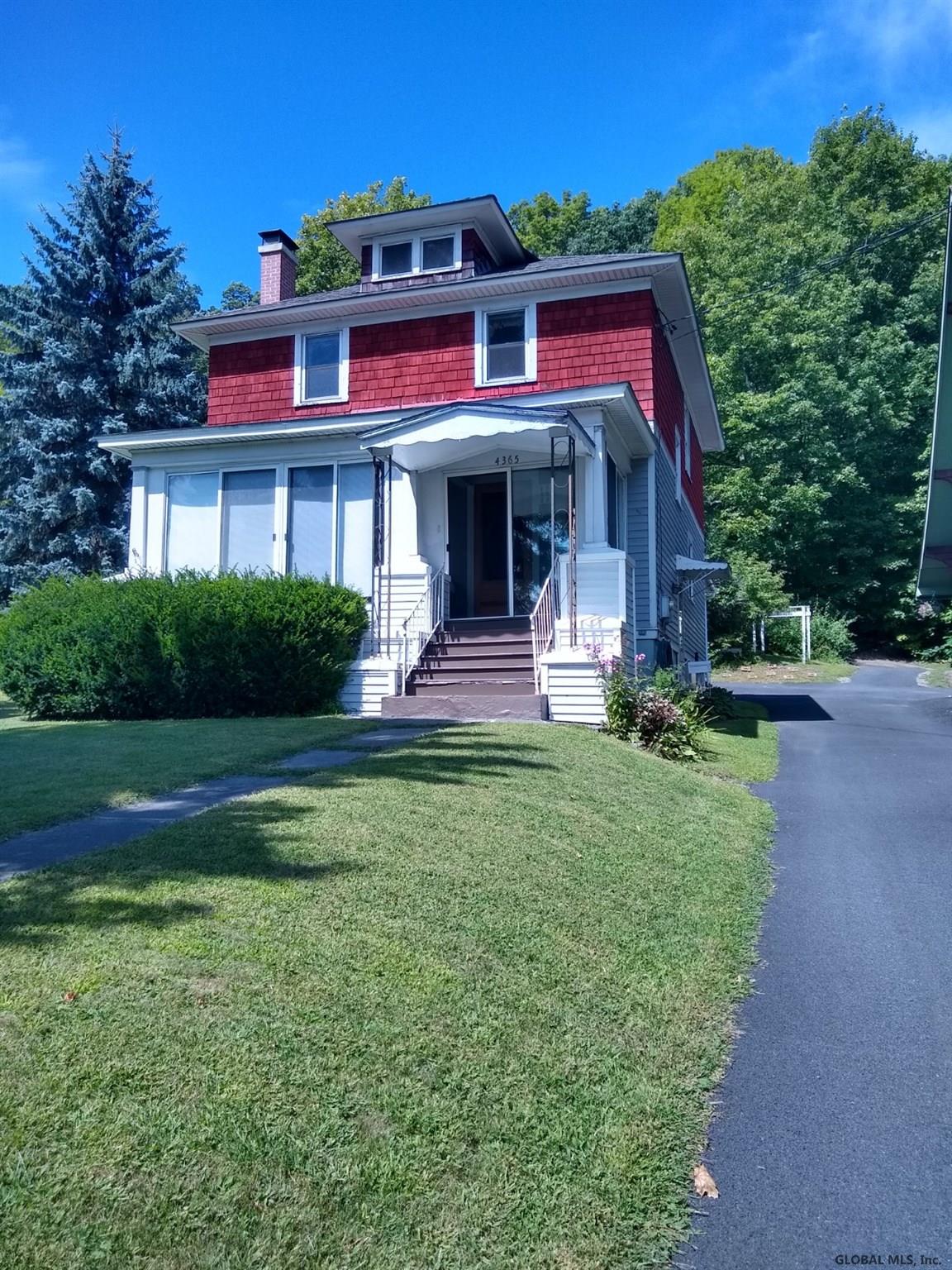 4365 Main St, Port Henry, NY Property Listing from DaviesDavies