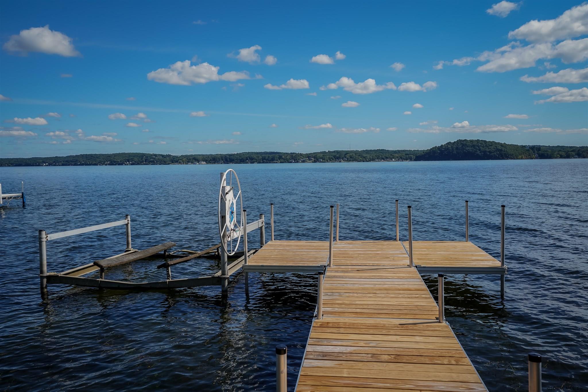 112 RILEY COVE RD, Malta, NY 12020