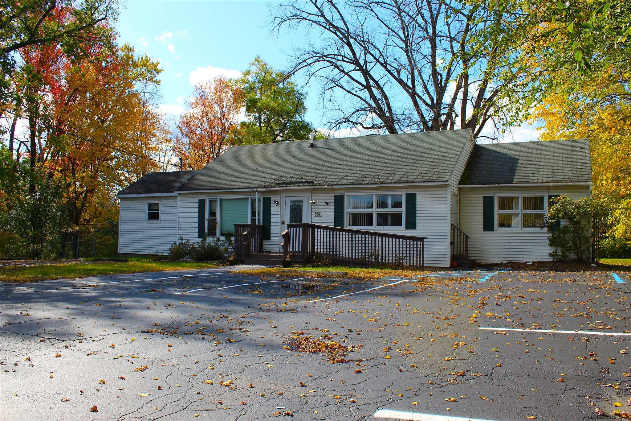 537 Route 9w, Glenmont, NY Property Listing from DaviesDavies