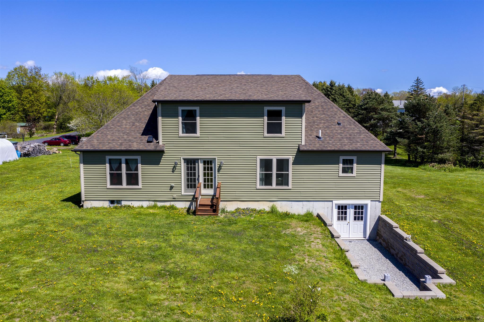 169 GRONCZNIAK RD, Stillwater, NY 121701709