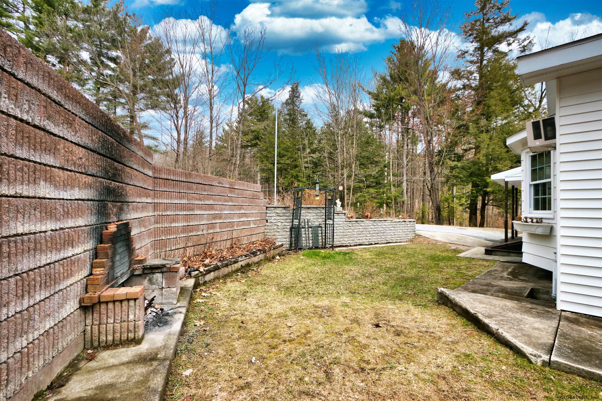 442 Flat Rock Rd, Lake NY Property Listing from DaviesDavies