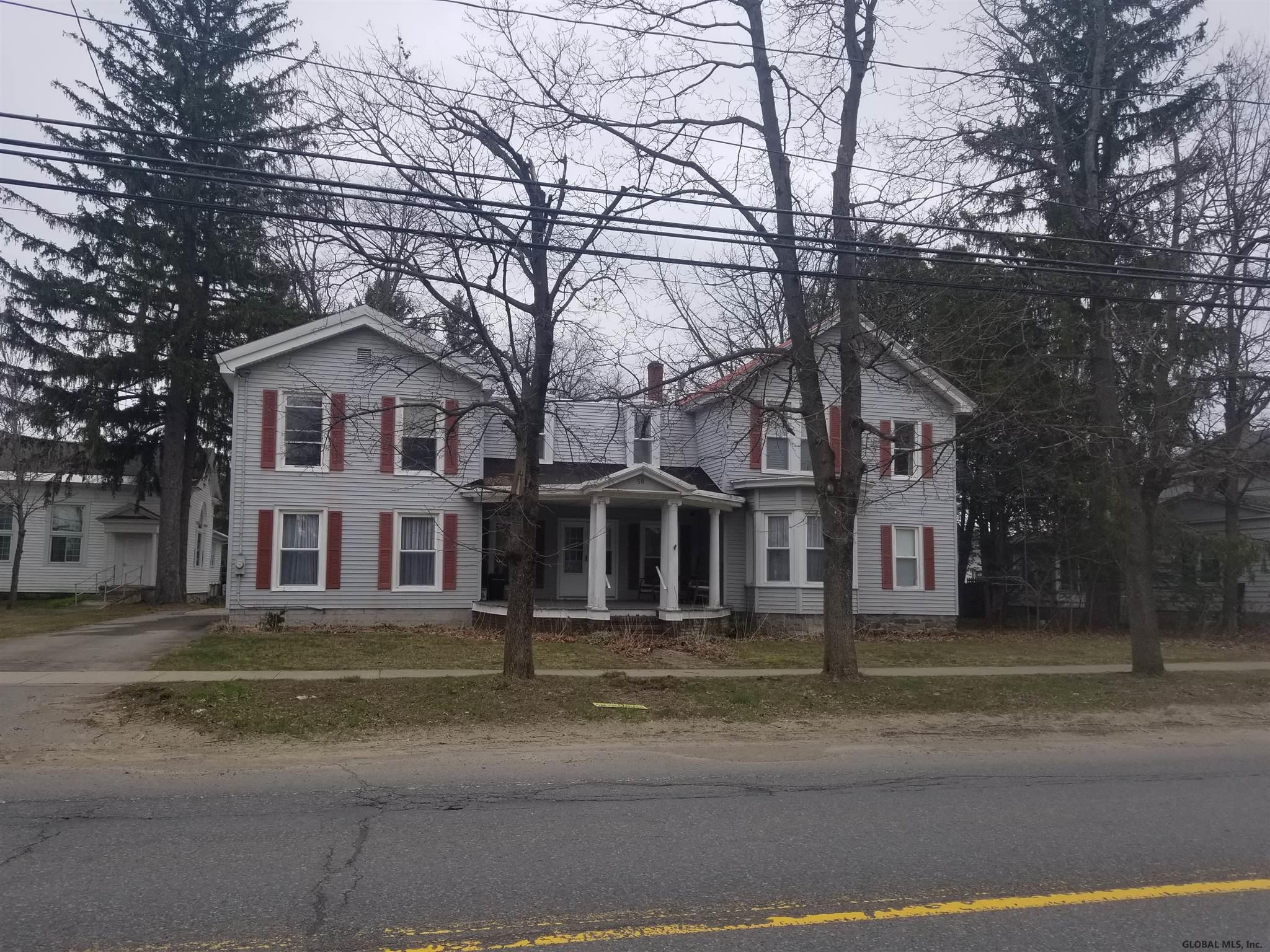 5052 W Main St, Broadalbin, NY 12025