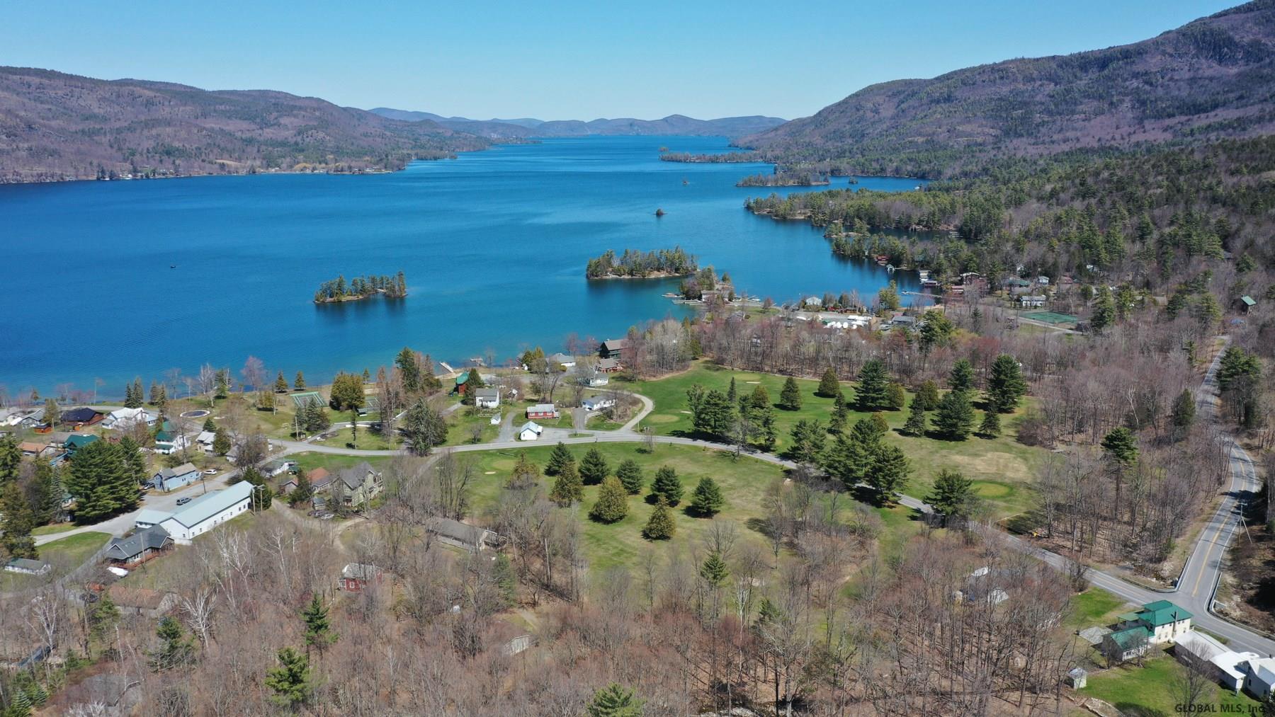 2023 Lands End Rd, Huletts Landing, NY Property Listing from DaviesDavies