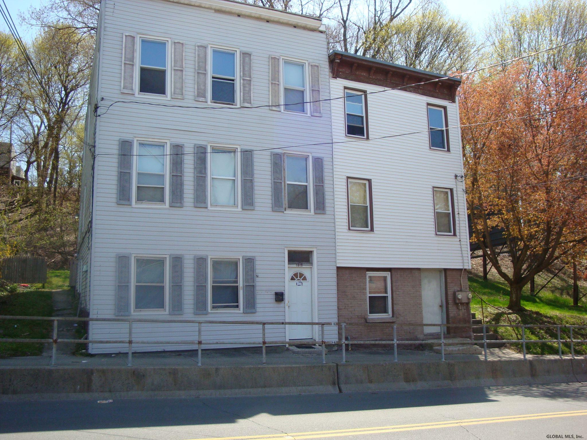 13101320 15th St, Troy, NY Property Listing from DaviesDavies