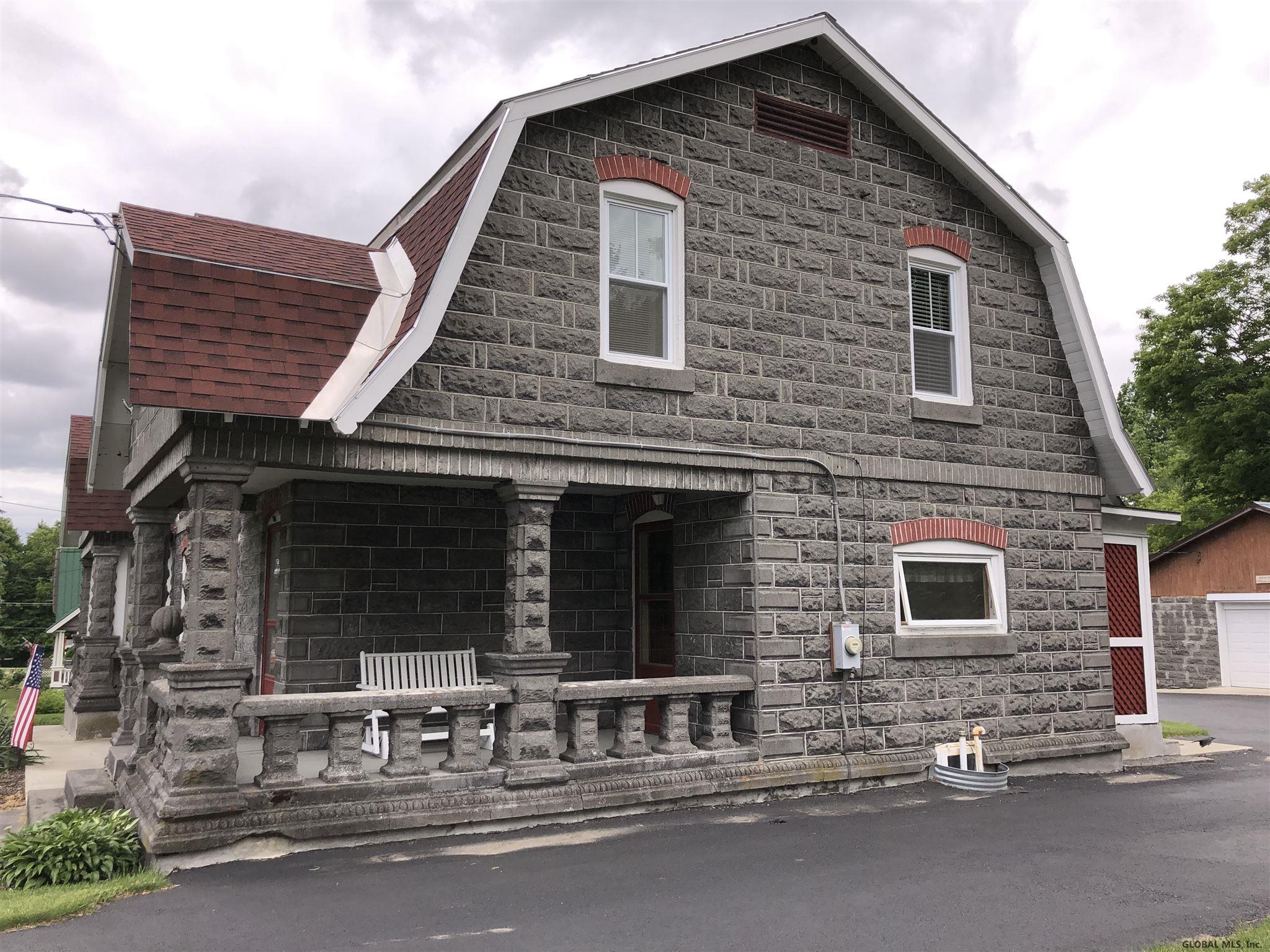 3135 N Plank Rd, Moriah, NY Property Listing from DaviesDavies