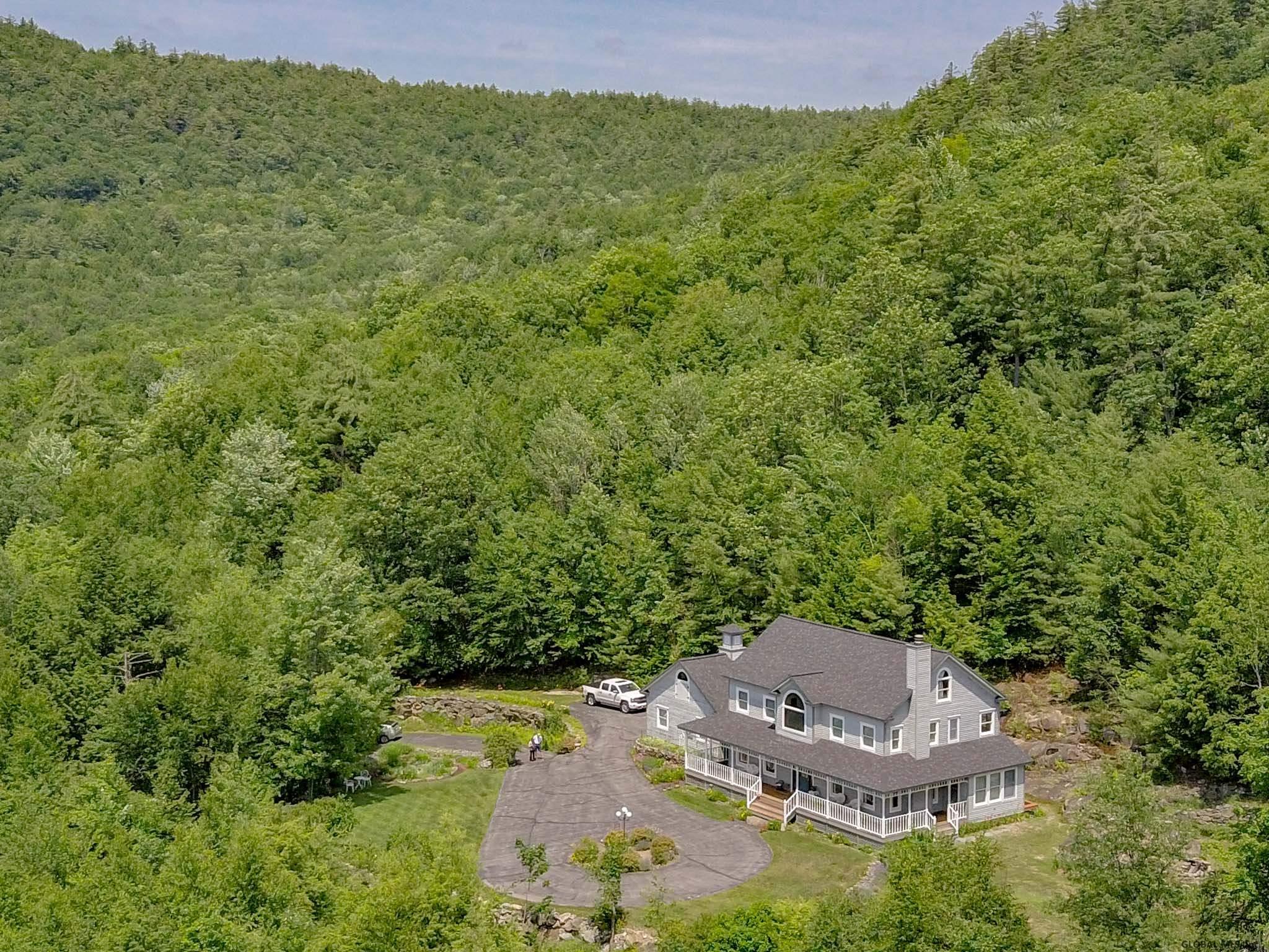 191 Thomas Rd, Lake Luzerne, NY Property Listing from DaviesDavies