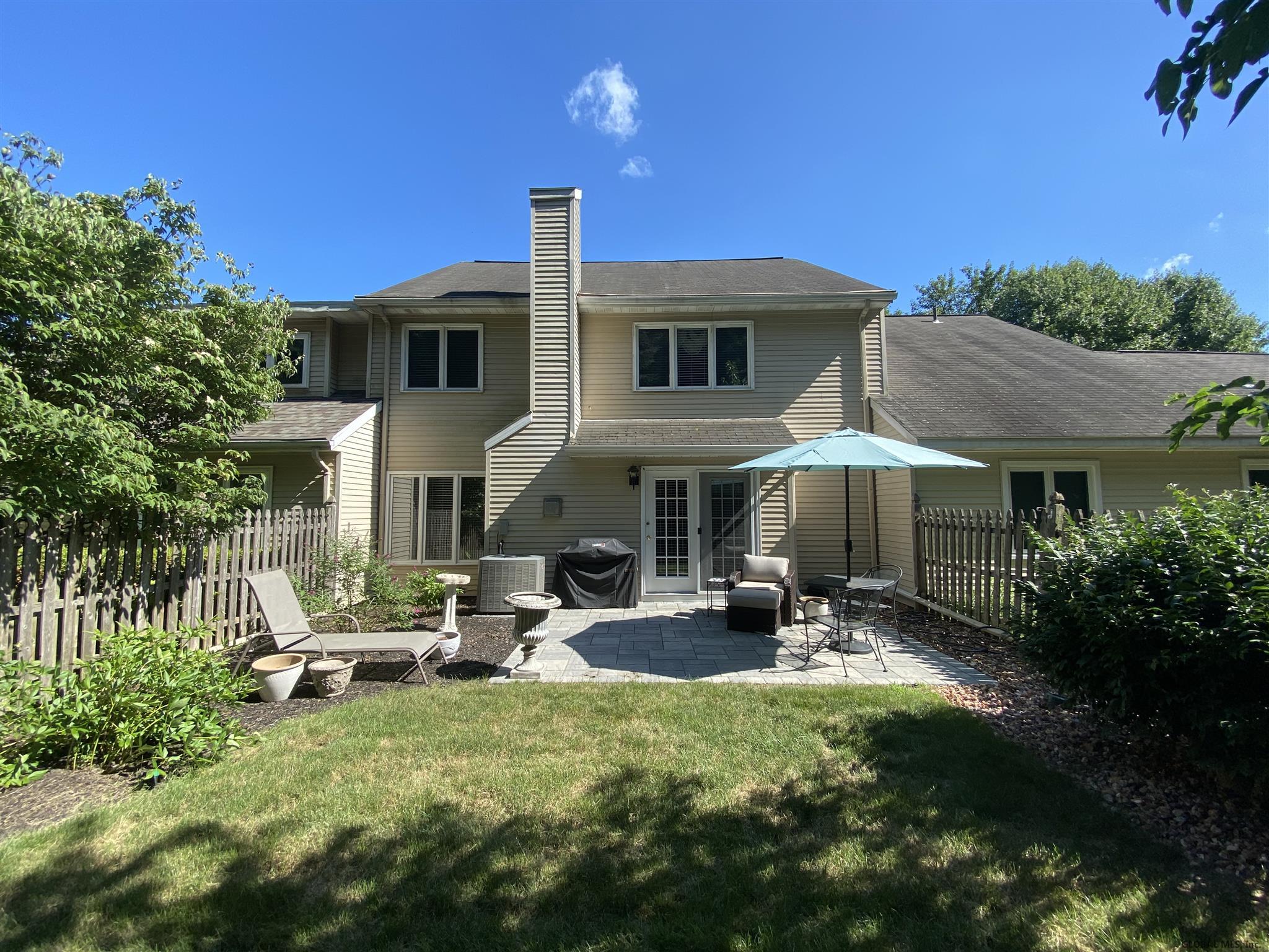 93 Brightonwood Rd, Glenmont, NY Property Listing from DaviesDavies