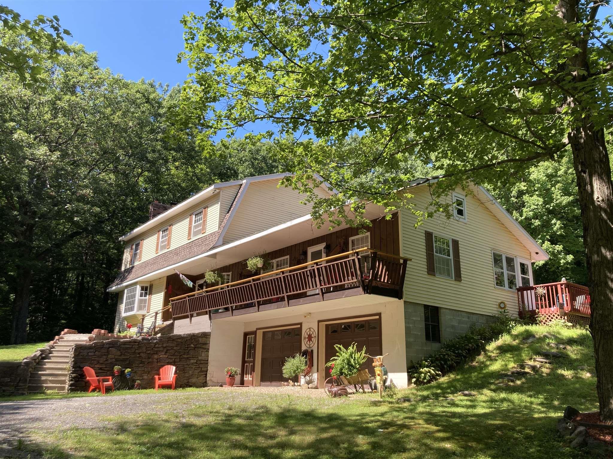 6354 Barkersville Rd, Middle Grove, NY Property Listing from Davies