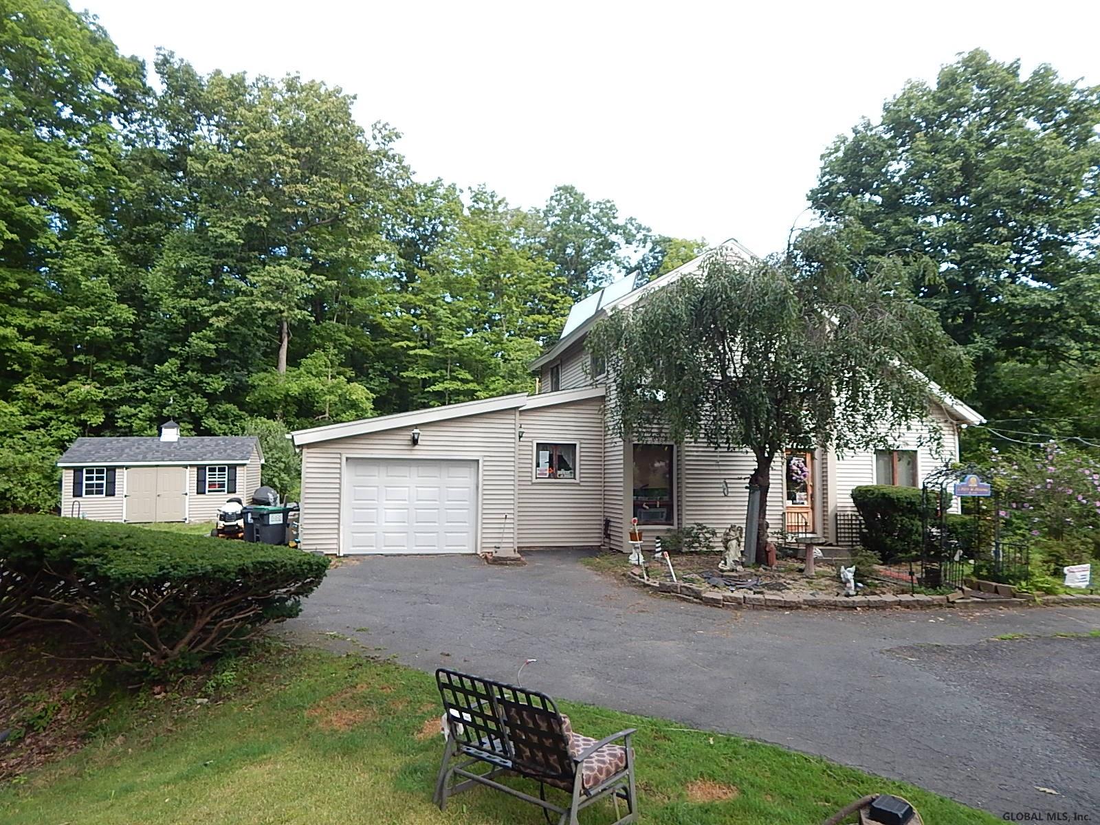 219 Towpath Rd, Clifton Park, NY Property Listing from DaviesDavies