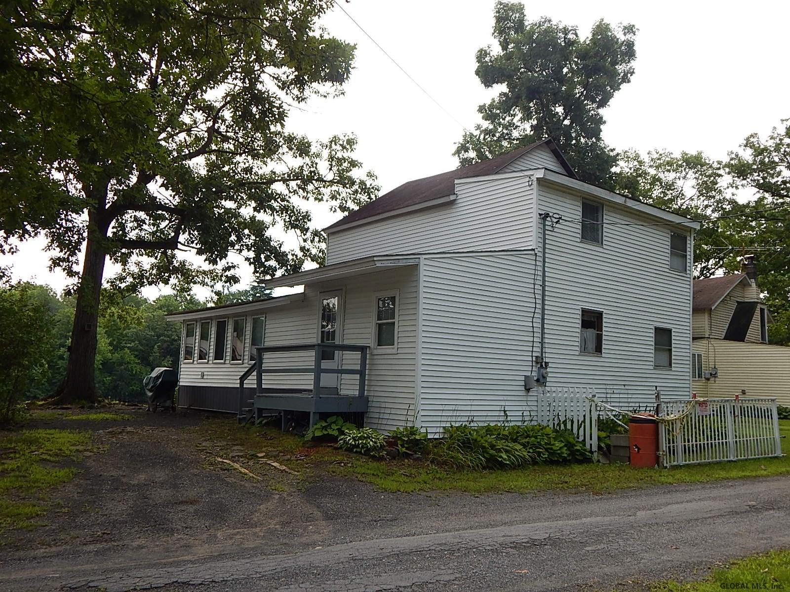 219 Towpath Rd, Clifton Park, NY Property Listing from DaviesDavies