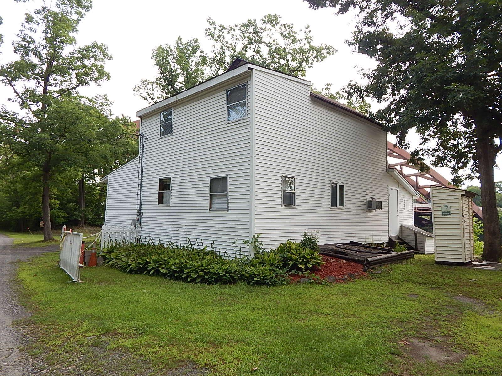 219 Towpath Rd, Clifton Park, NY Property Listing from DaviesDavies