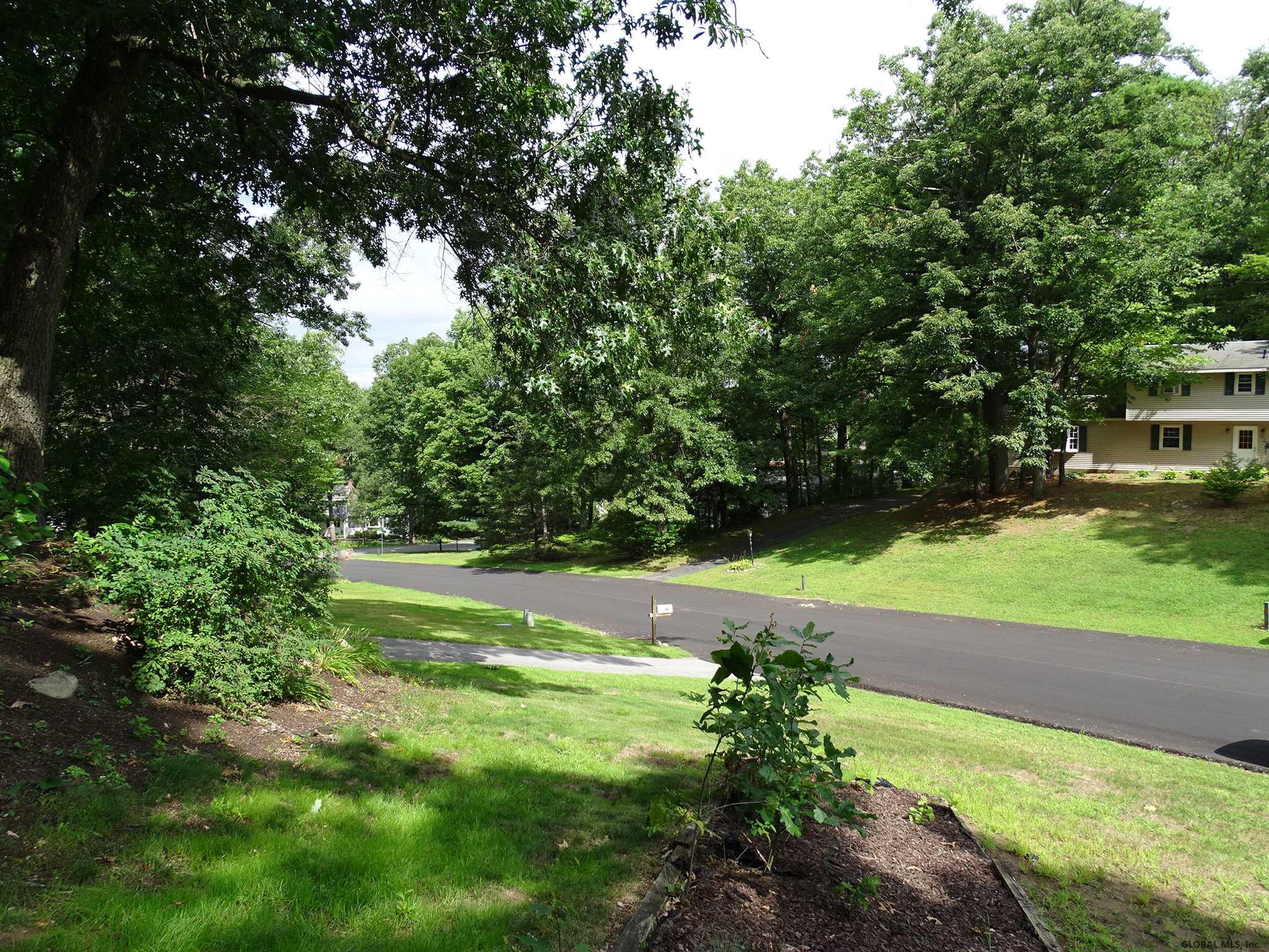 29 Hills Rd, Ballston Lake, NY Property Listing from DaviesDavies