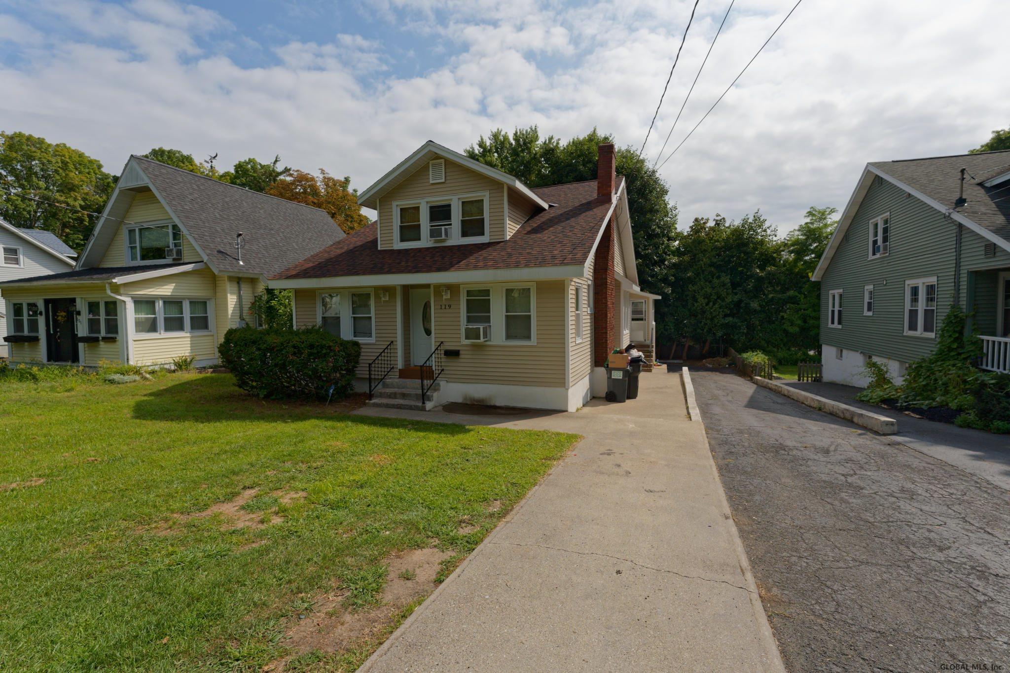 119 OLD LOUDON RD in Latham, NY Listed For 230,000.00 by Peter Melito