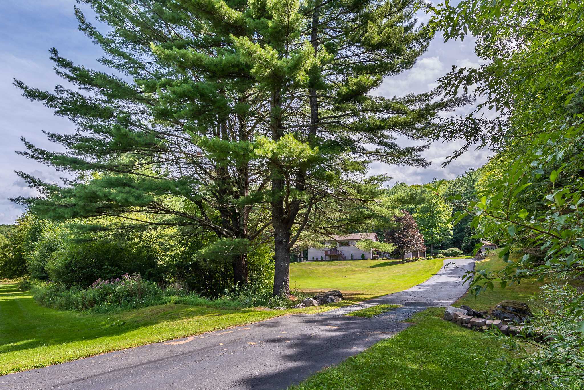 3540 County Route 9, East Chatham, NY Property Listing from DaviesDavies