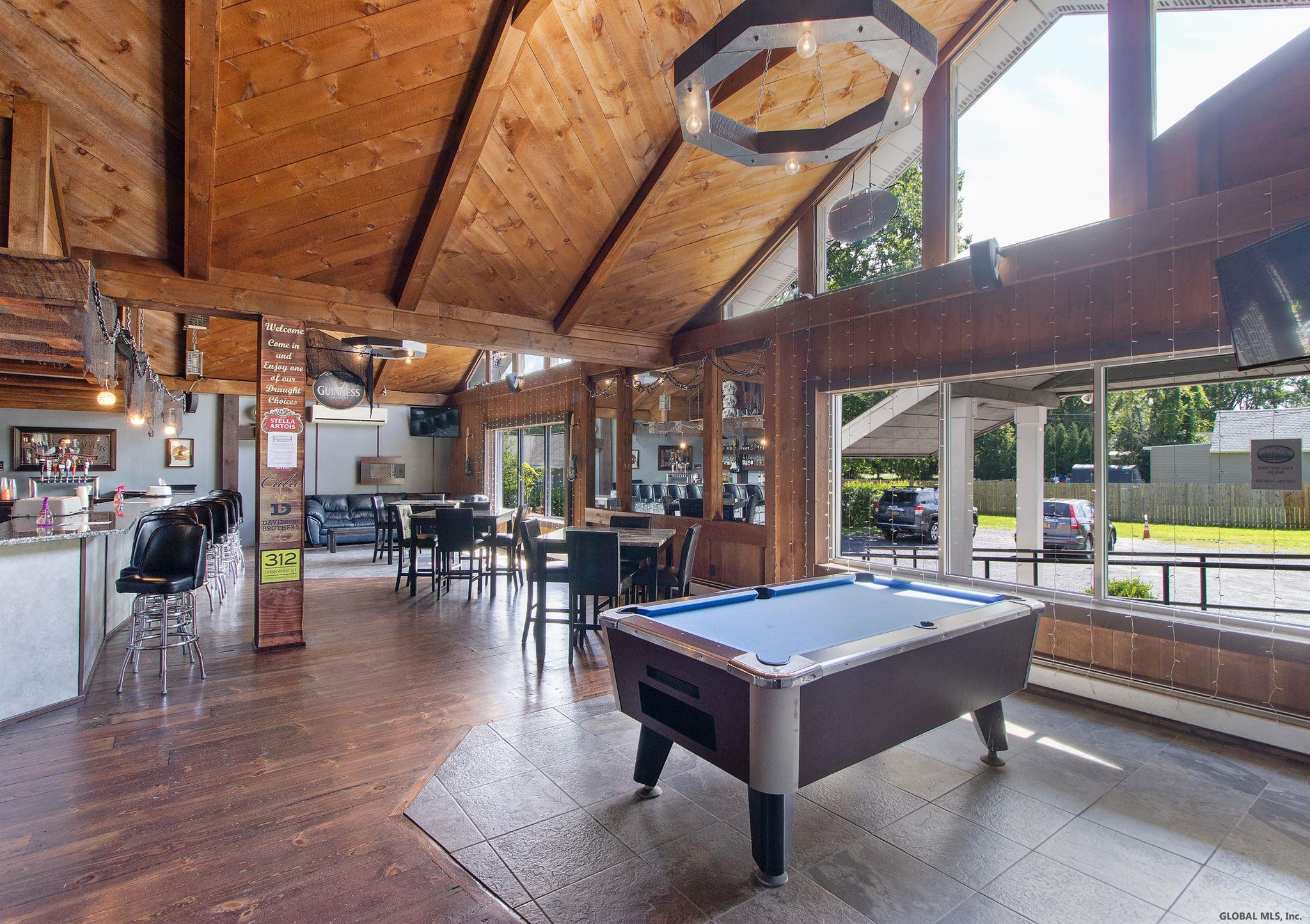 405 Hudson River Rd, Waterford, NY Property Listing from DaviesDavies