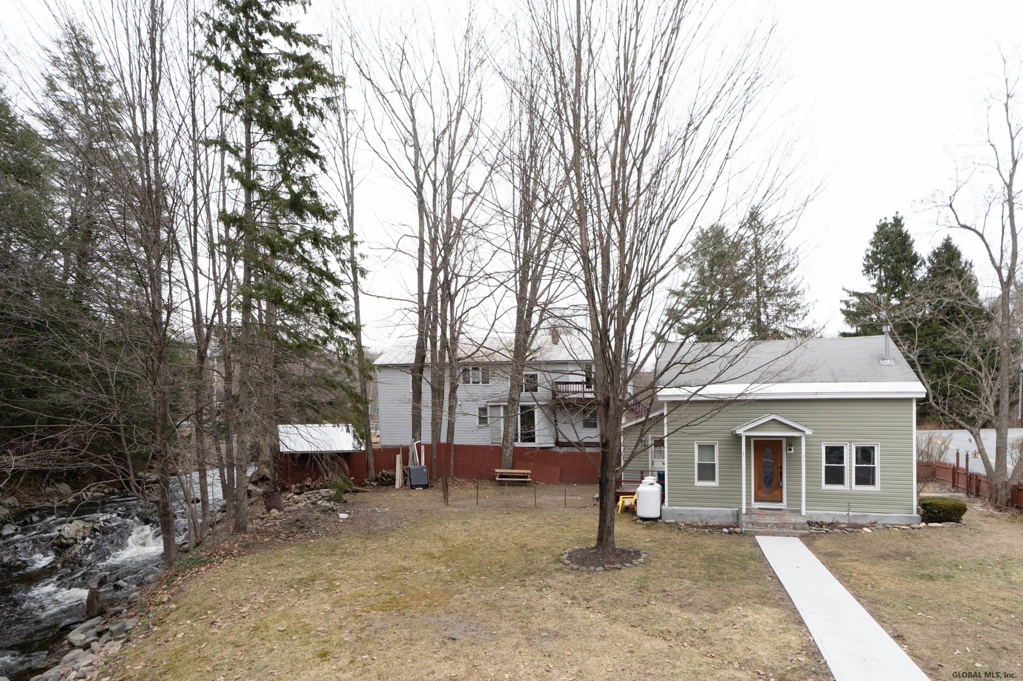 595 DUNHAM HOLLOW RD in Averill Park, NY Listed For 139,700.00 by