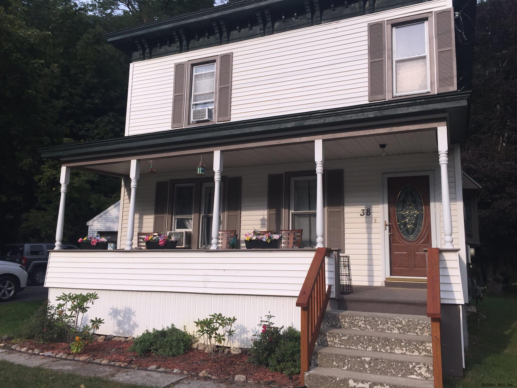 38 FORT JOHNSON AV in Fort Johnson, NY Listed For 108,300.00 by Bob