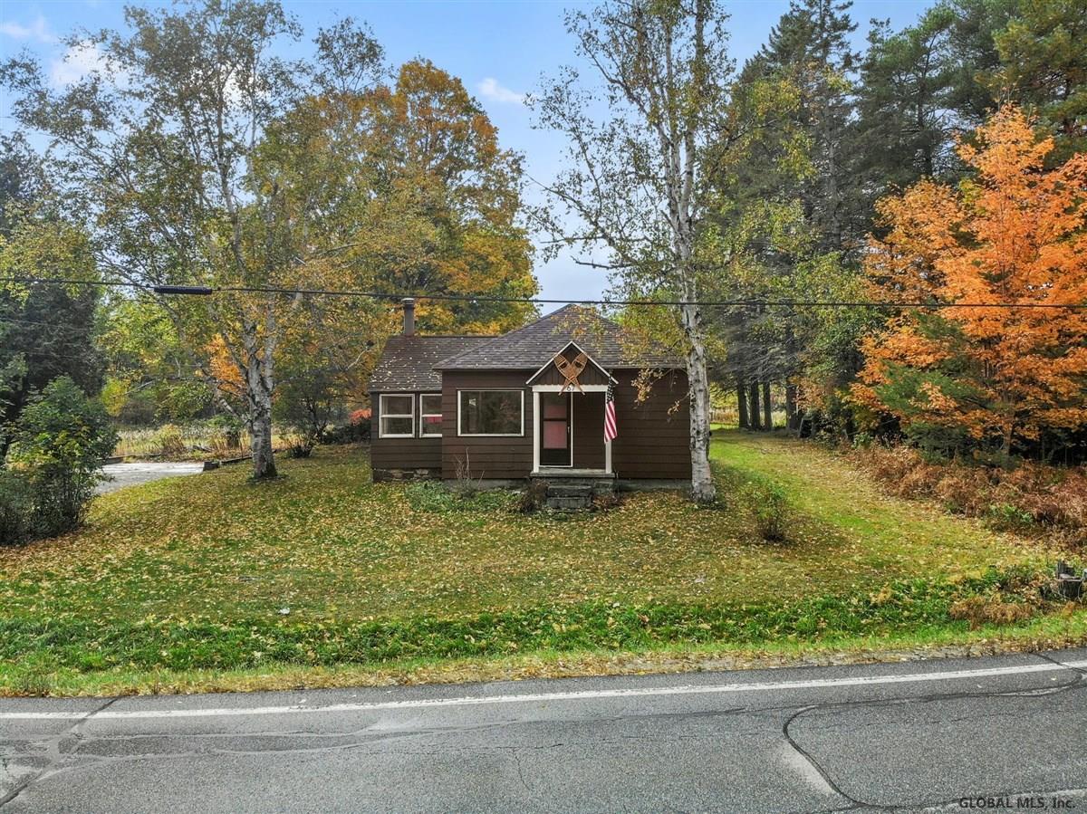 67 Peacefull Valley, North Creek, NY Property Listing from DaviesDavies