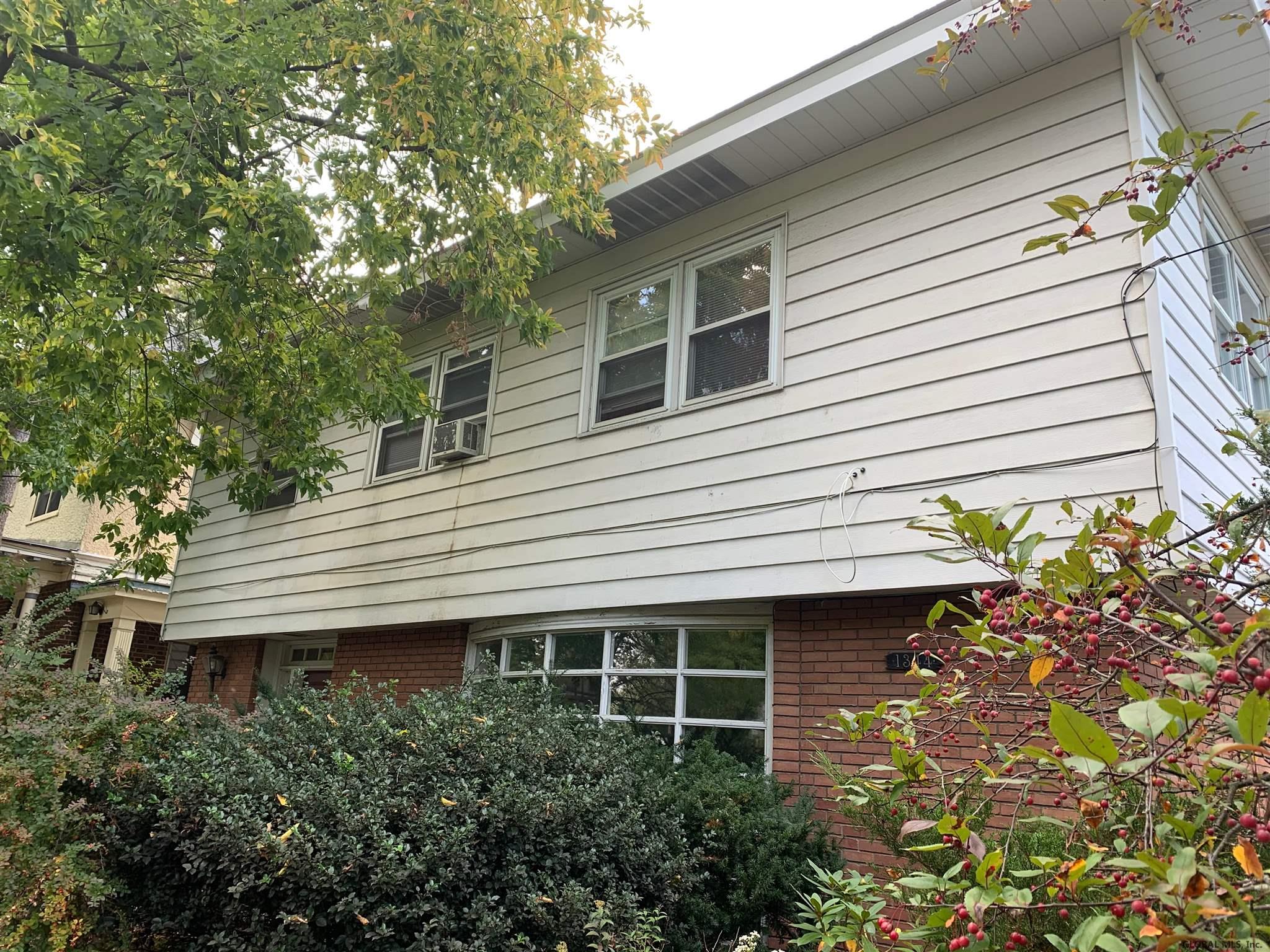 1342 Union St, Schenectady, NY Property Listing from DaviesDavies