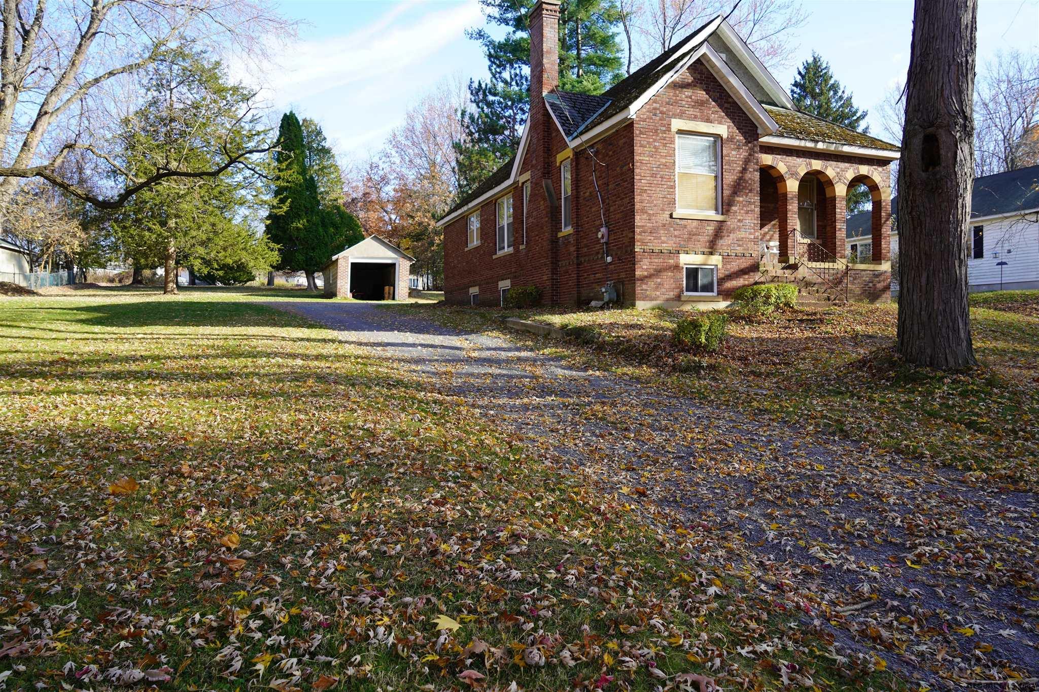 259 North Greenbush Rd, North Greenbush, NY Property Listing from