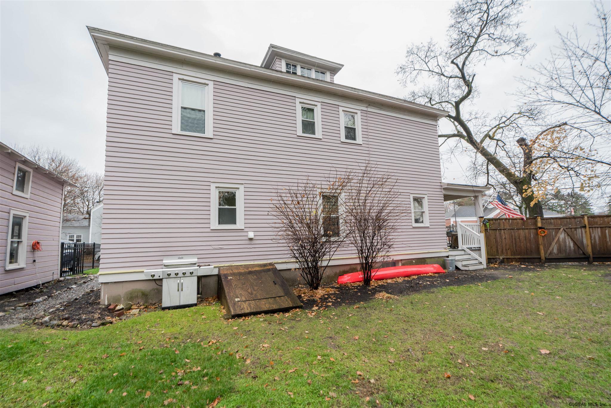 183 MAIN ST, Greenwich, NY 12834