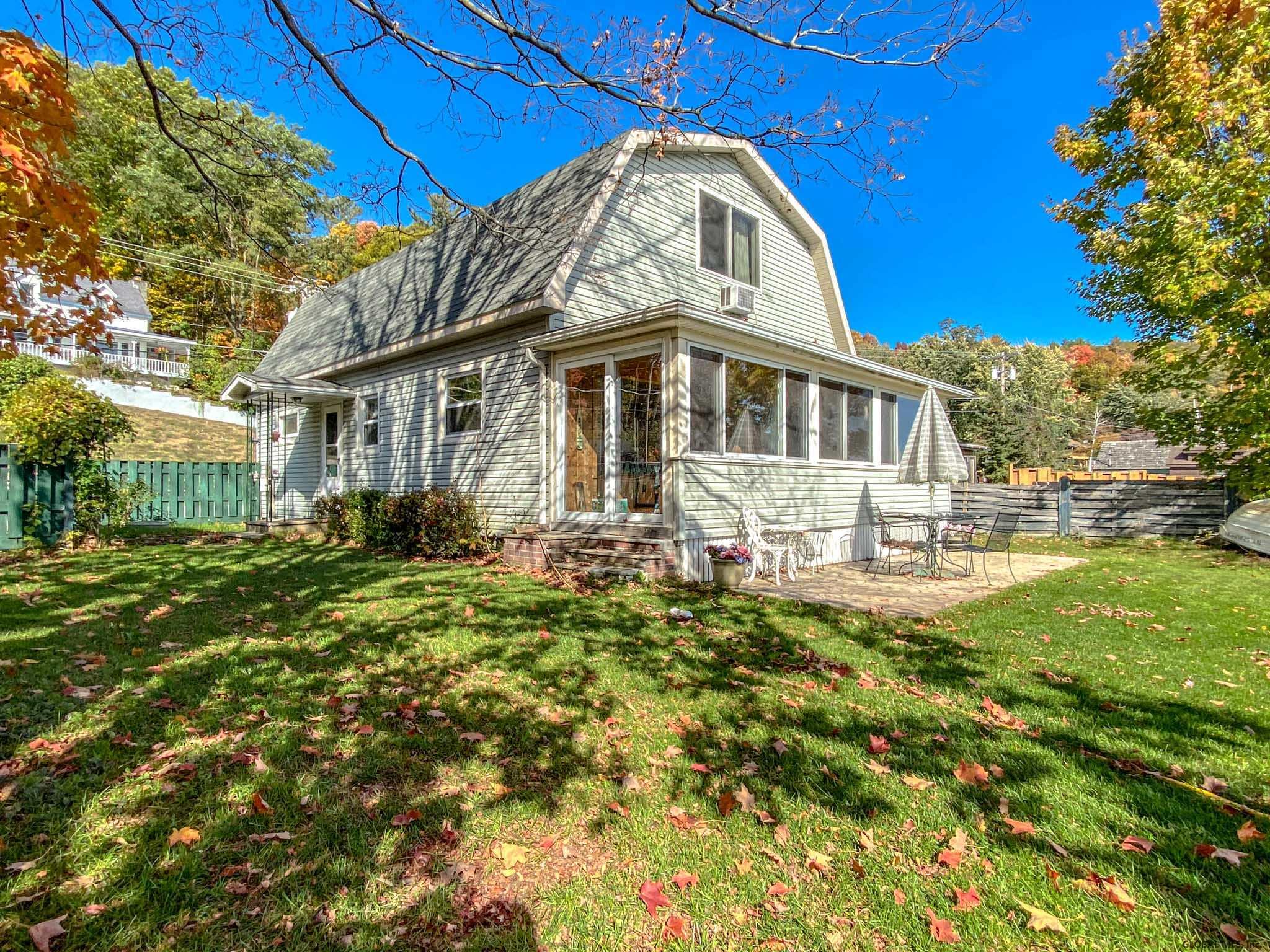 9104 Lakeshore Dr, Hague, NY Property Listing from DaviesDavies