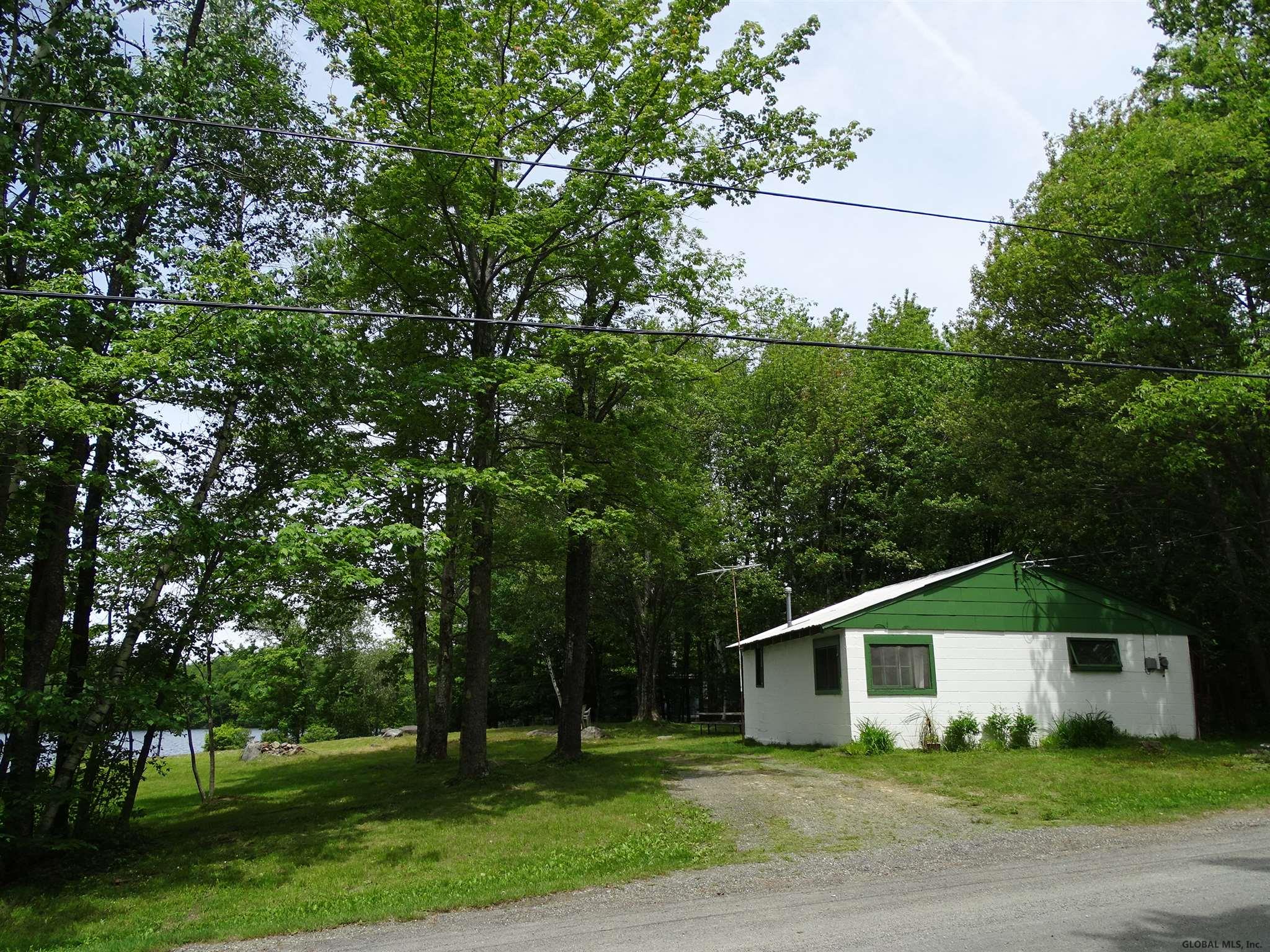 528 Dyken Pond Rd, Petersburgh, NY Property Listing from DaviesDavies