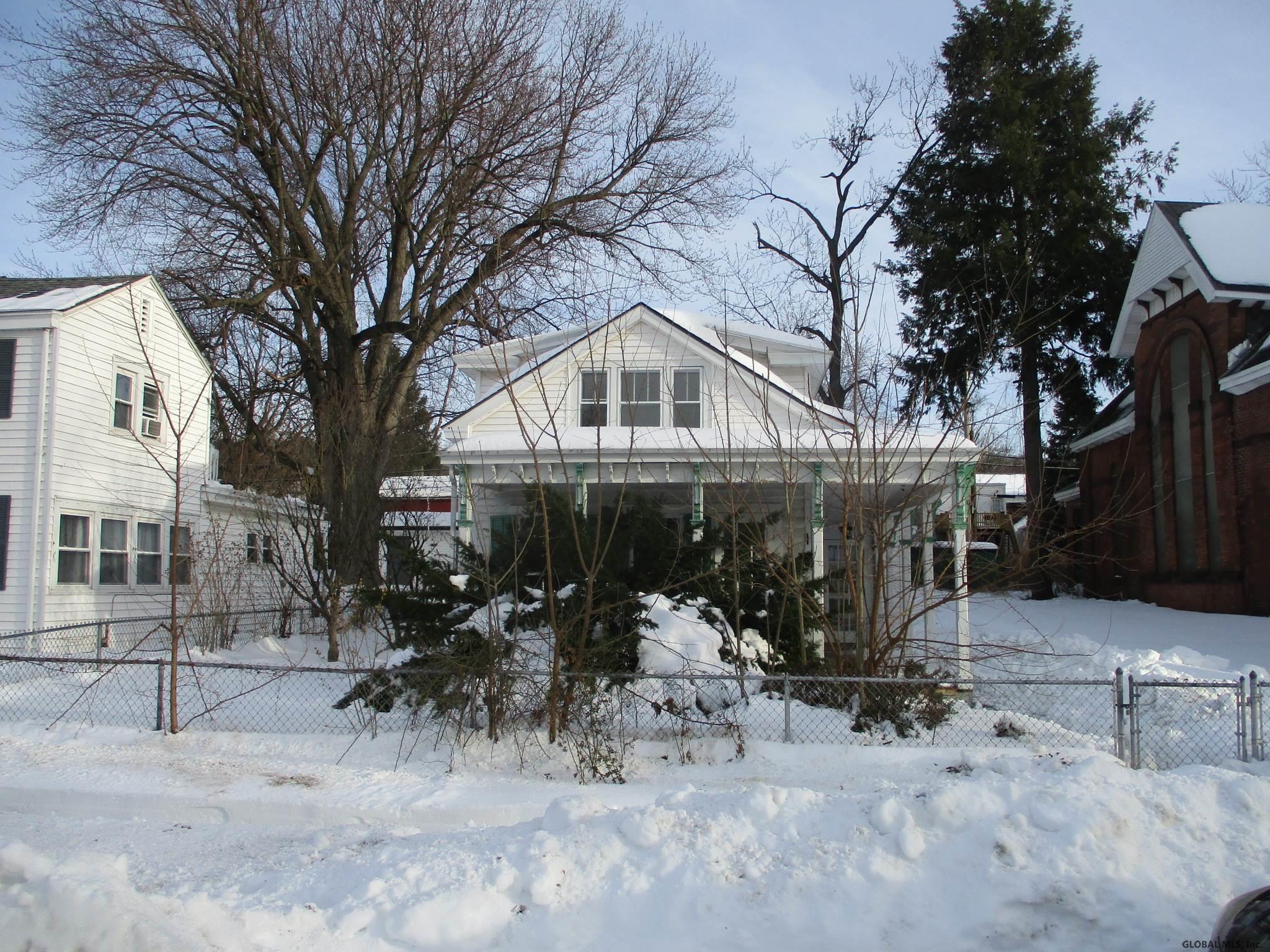 618 4th Av, Lansingburgh, NY Property Listing from DaviesDavies