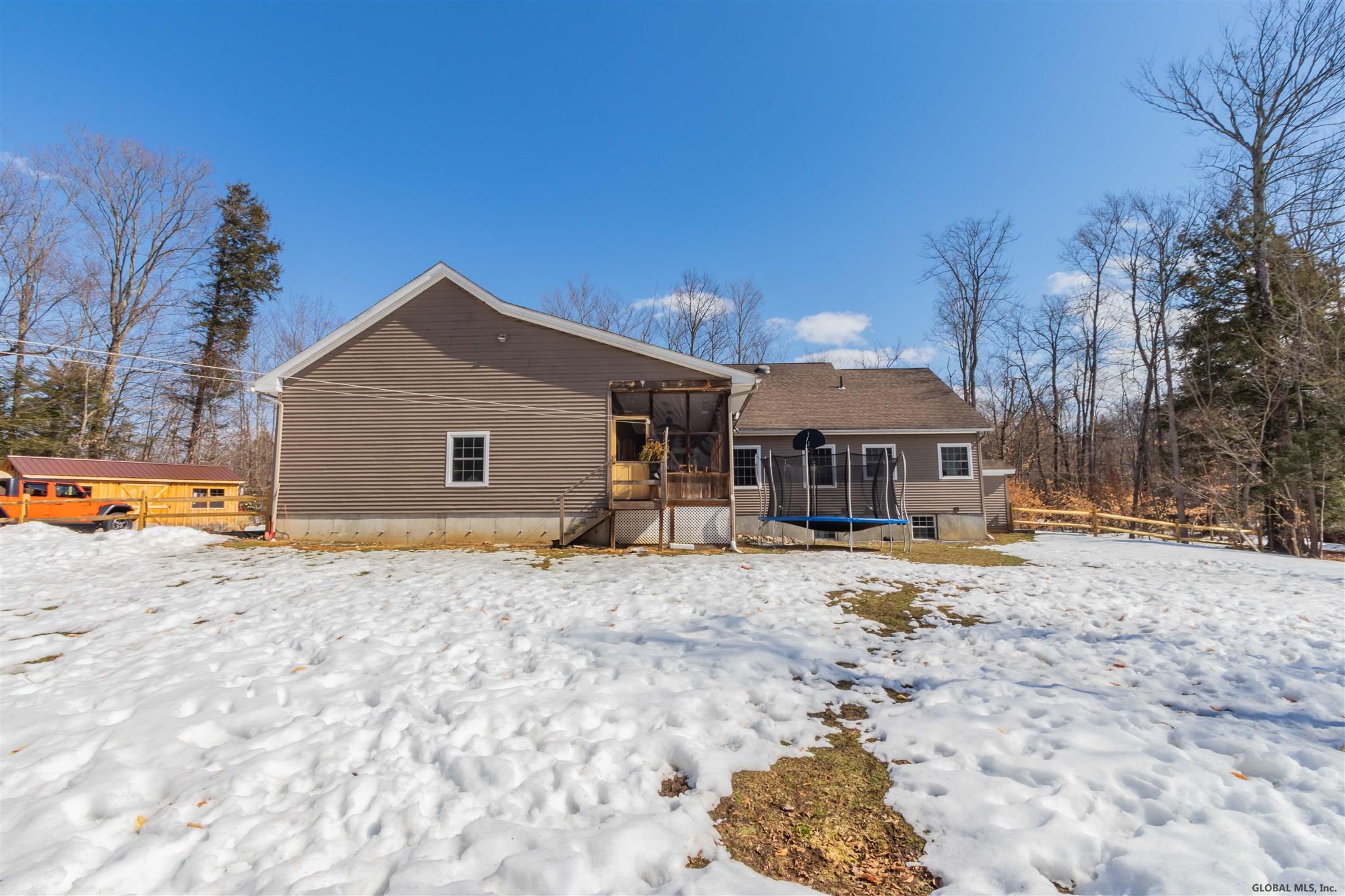 396 Lepper Rd, Fort Johnson, NY Property Listing from DaviesDavies