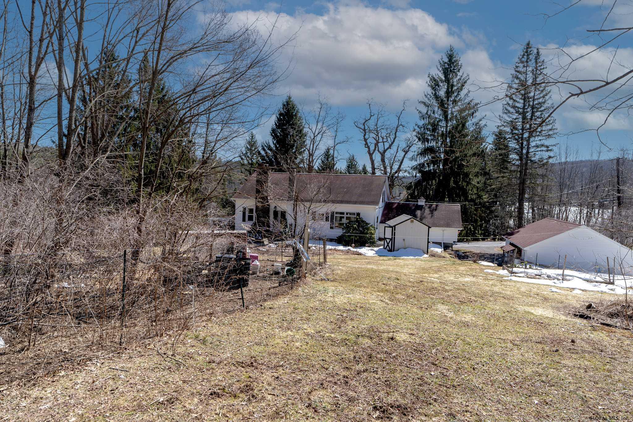 119 Pinnacle Rd, East Berne, NY Property Listing from DaviesDavies