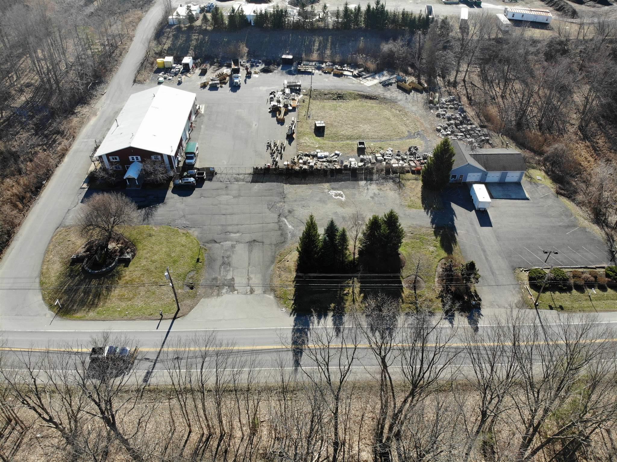 215 OAKWOOD AV in Troy, NY Listed For 1,150,000.00 by Lisa Gallivan