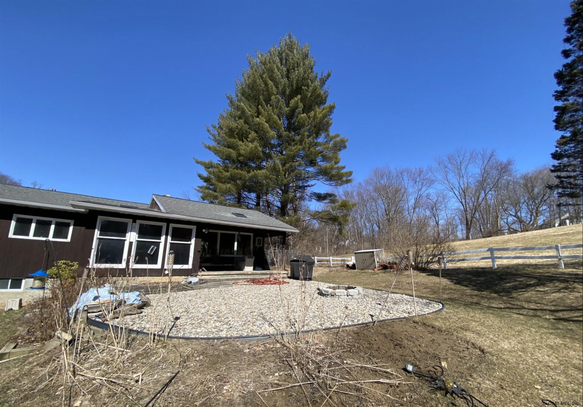 6292 Foundry Rd, Guilderland, NY Property Listing from DaviesDavies