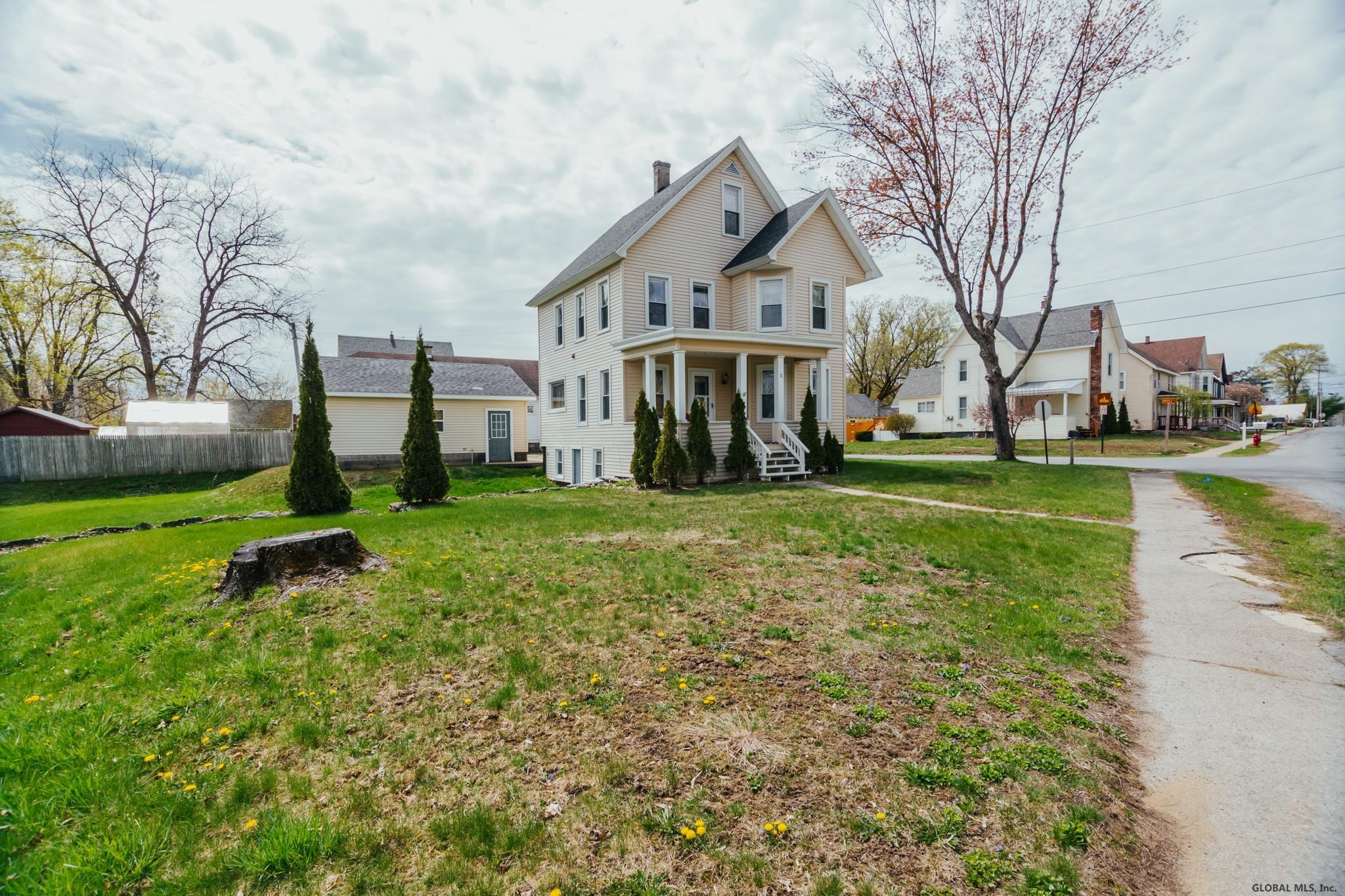 1 Second Av, Mayfield, NY 12117