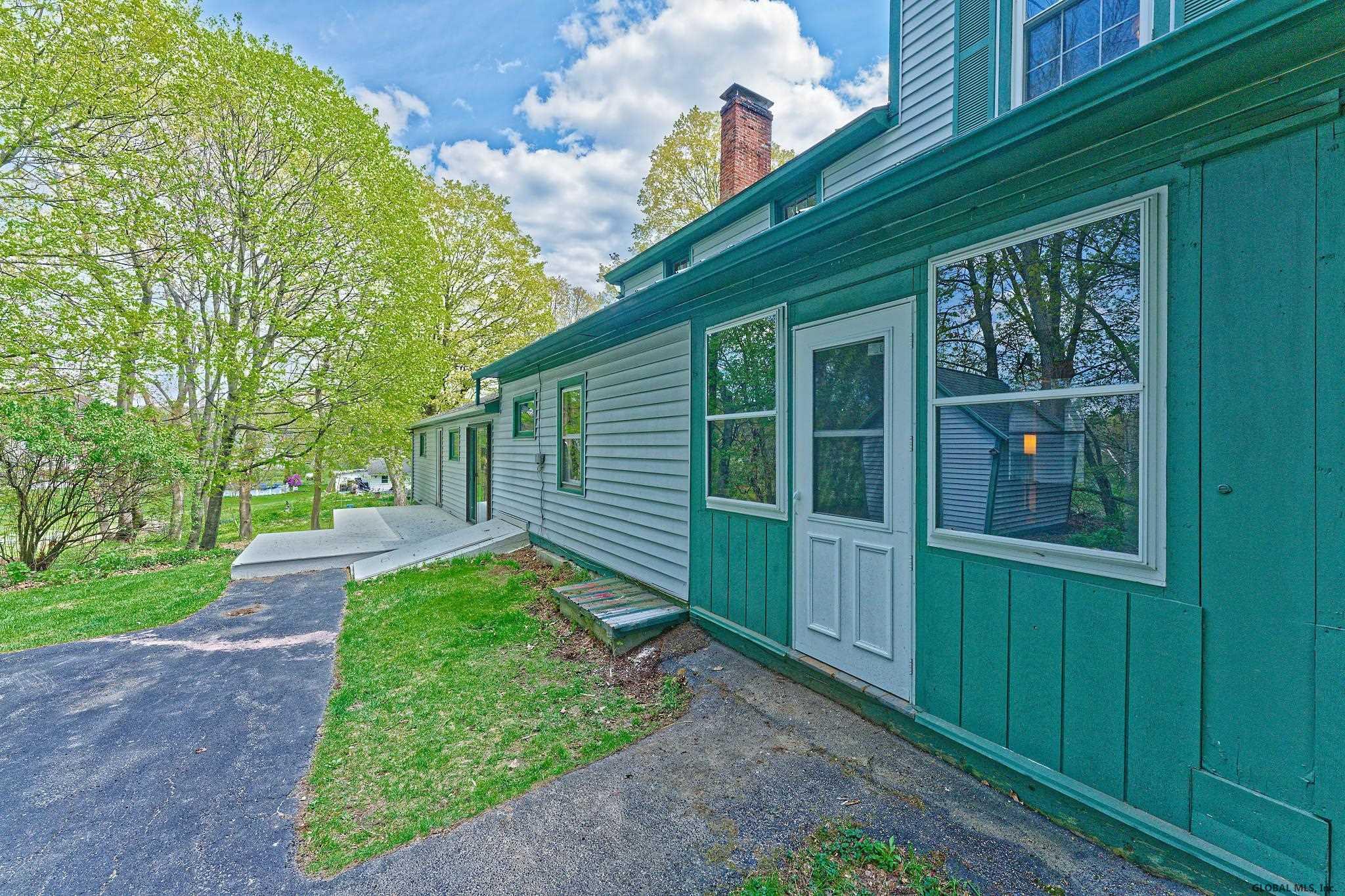 2003 West St, Galway, NY Property Listing from DaviesDavies