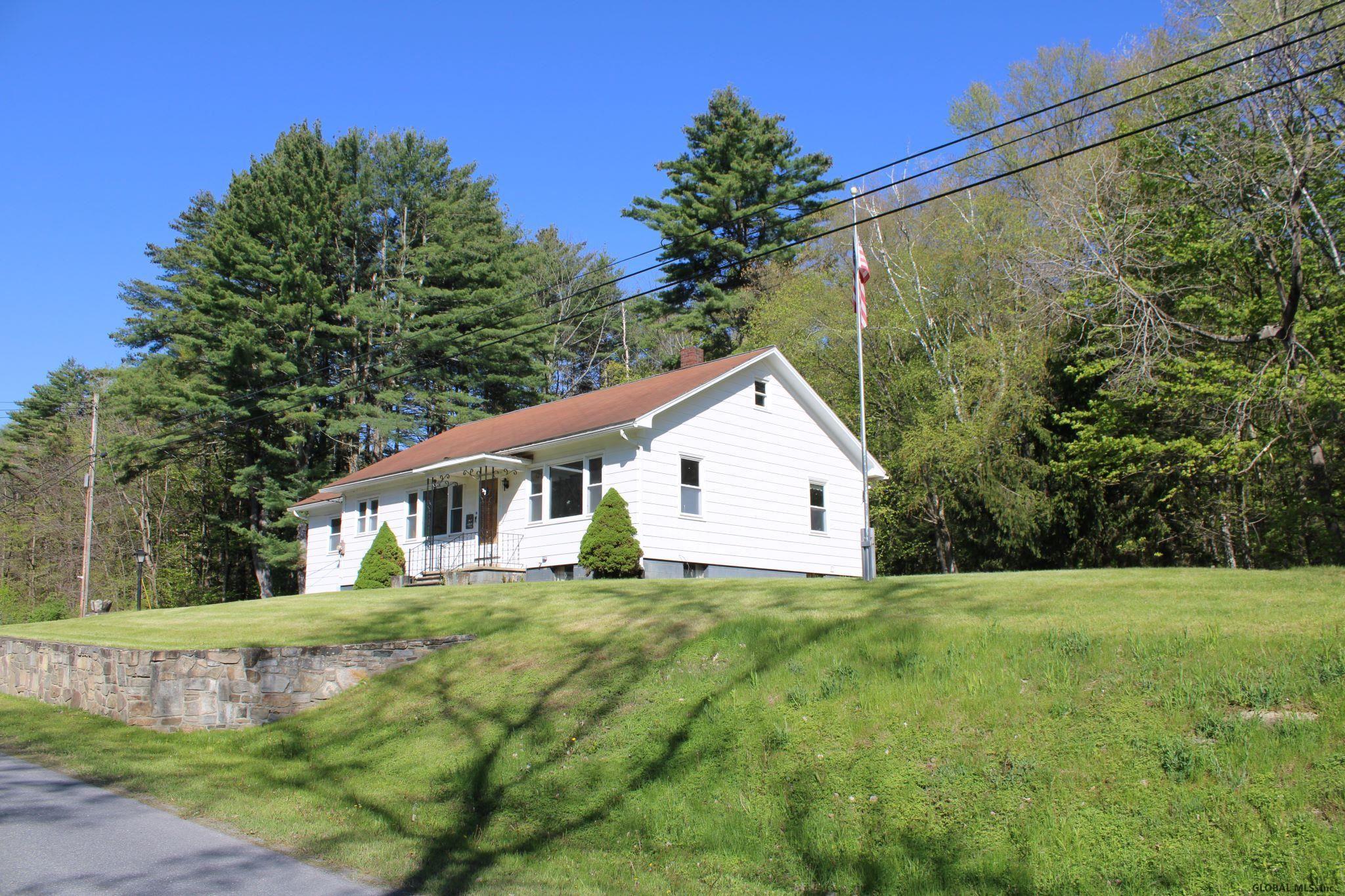325 GOODMAN RD, Fort Ann, NY Homes for Sale in Lake Bolton