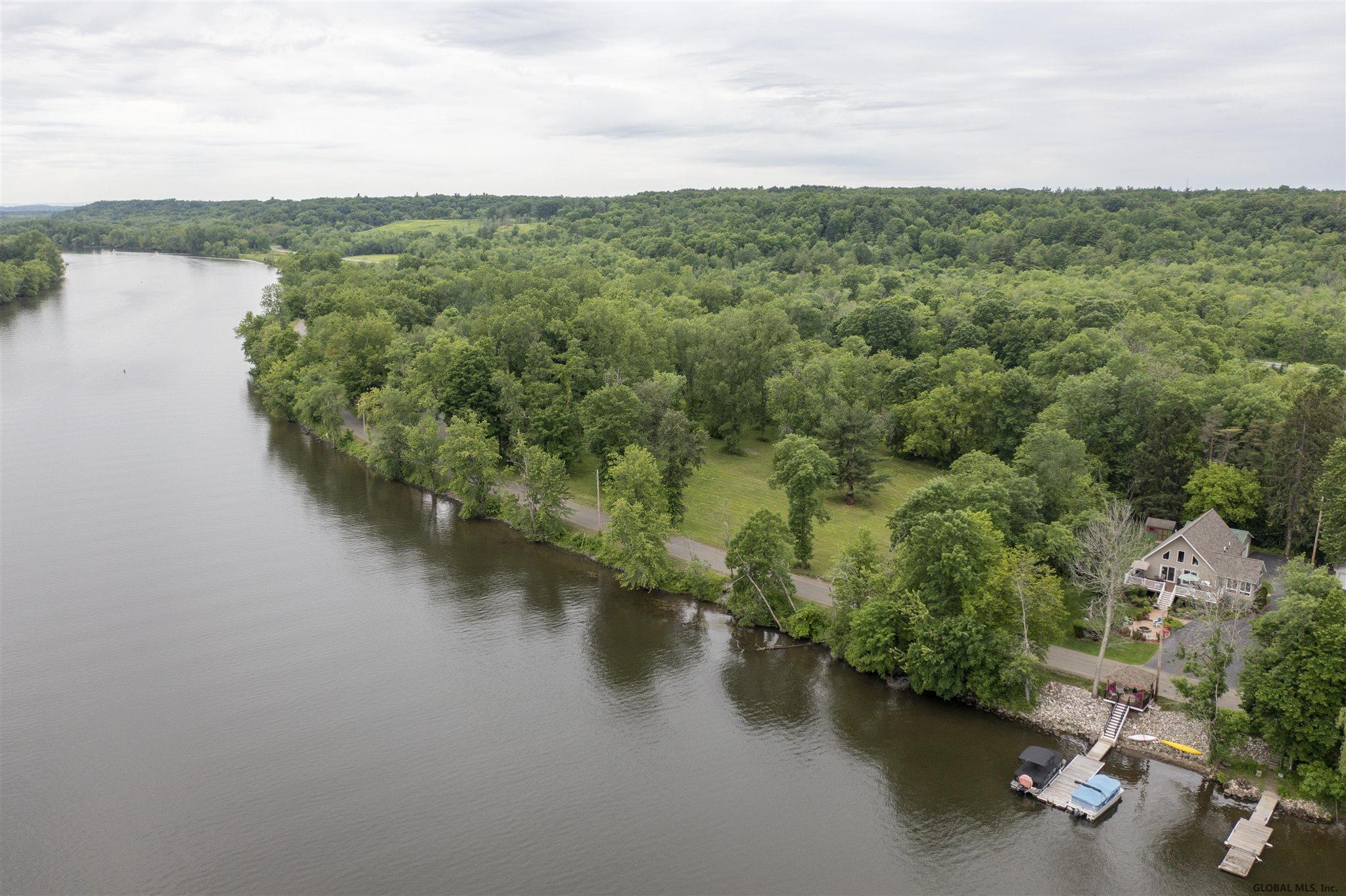 335 River Rd, Stillwater, NY Property Listing from DaviesDavies