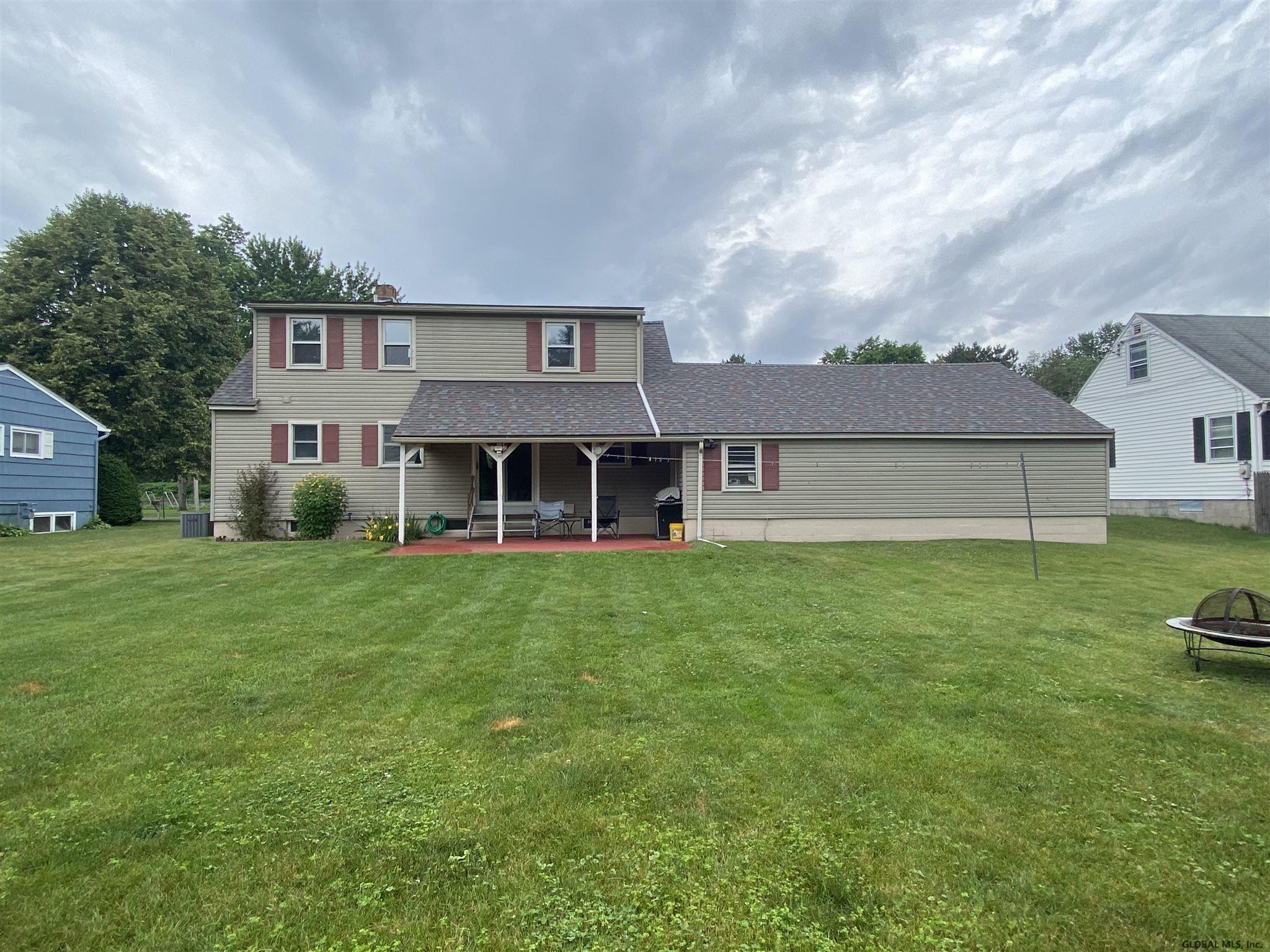Queensbury Ny Homes For Sale 37 - ikqigxl