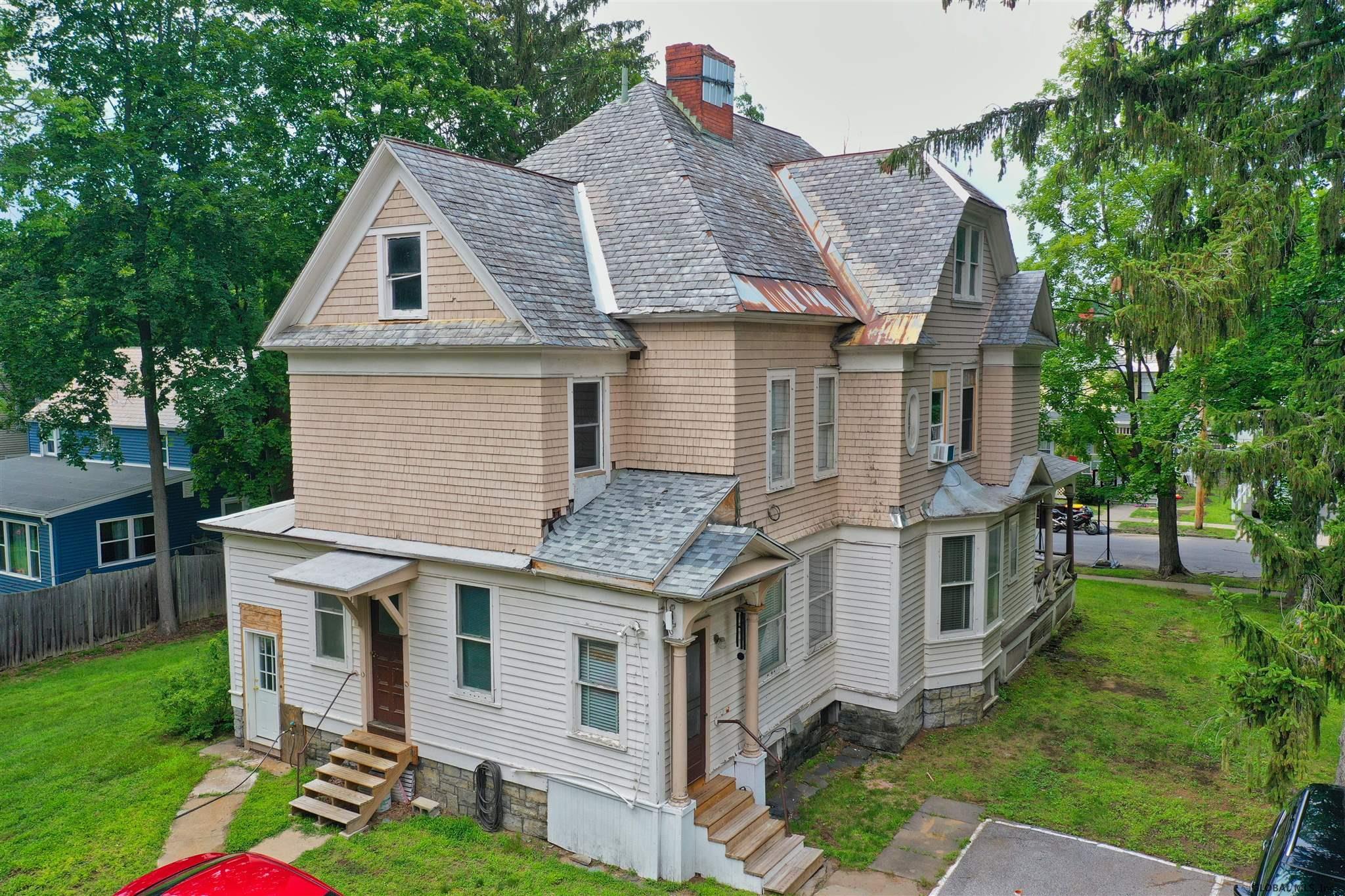 190 Ridge St, Glens Falls, NY Property Listing from DaviesDavies