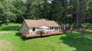 2517 County Highway 6, Northville, NY 11204