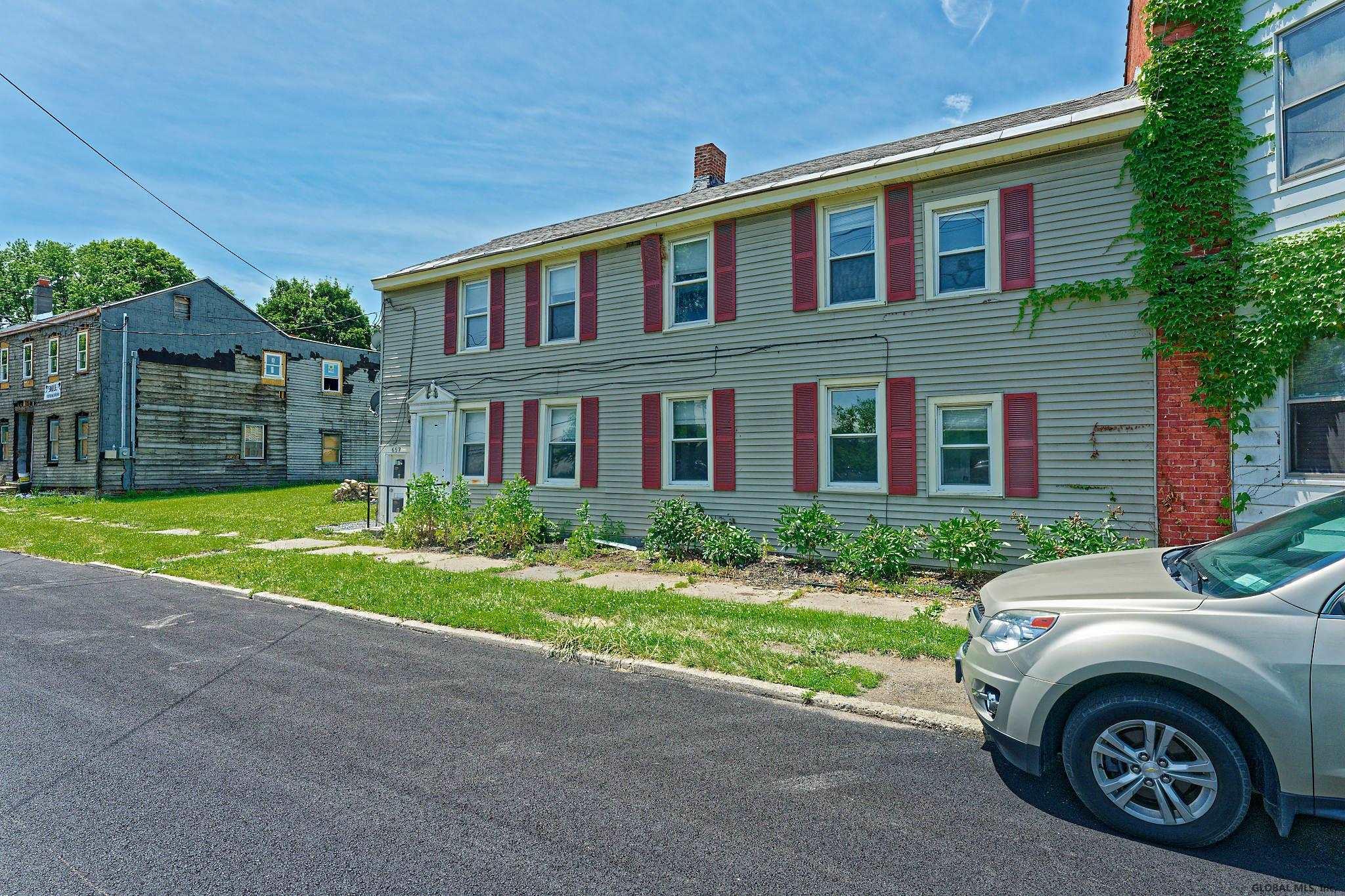 657 Broadway, Watervliet, NY Property Listing from DaviesDavies