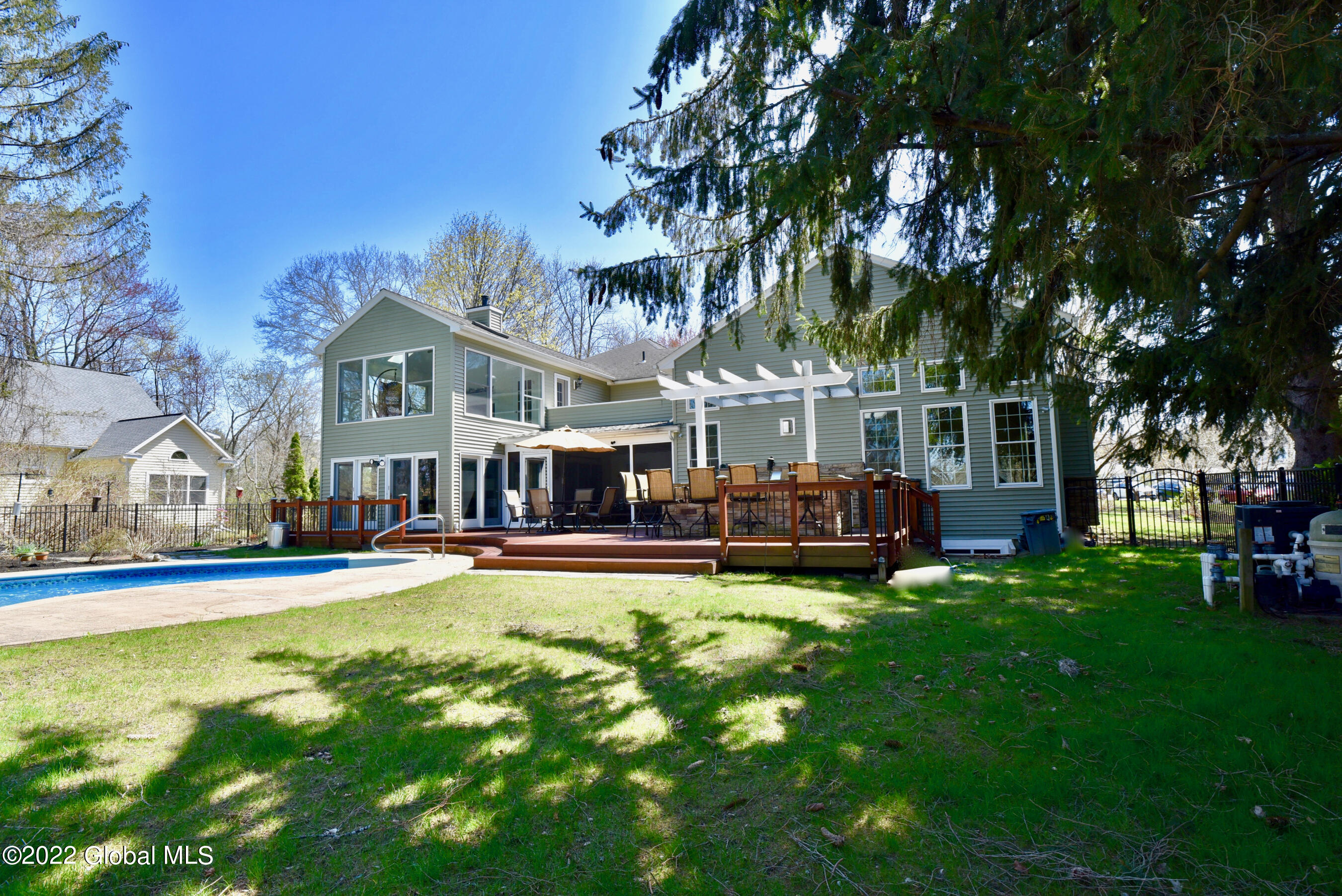 2467 Rosendale Road, Niskayuna, NY Property Listing from DaviesDavies