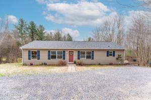 7354 Bills Road, Middle Grove, NY 12850