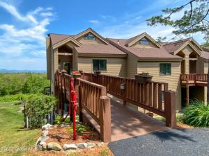 50 Top Of The World Road, Lake George, NY 12804