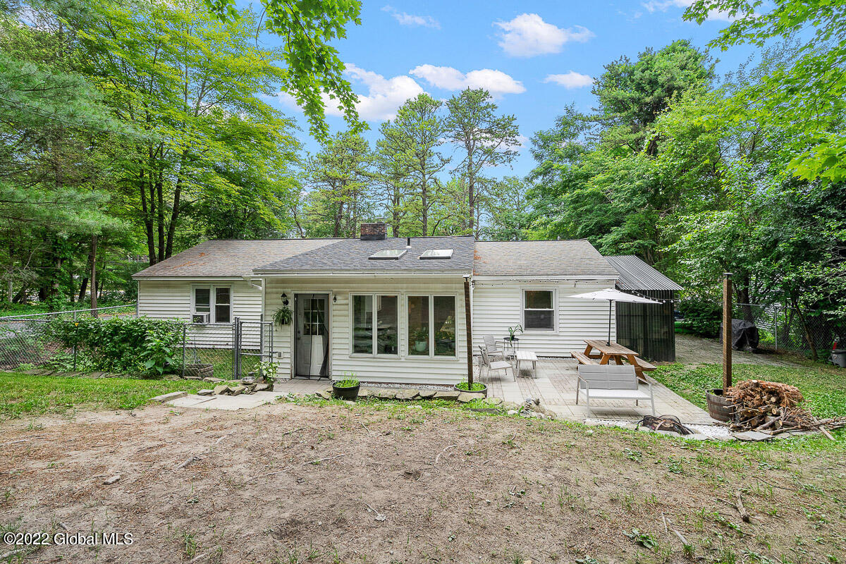 655 Duanesburg Road, Schenectady, NY Property Listing from DaviesDavies